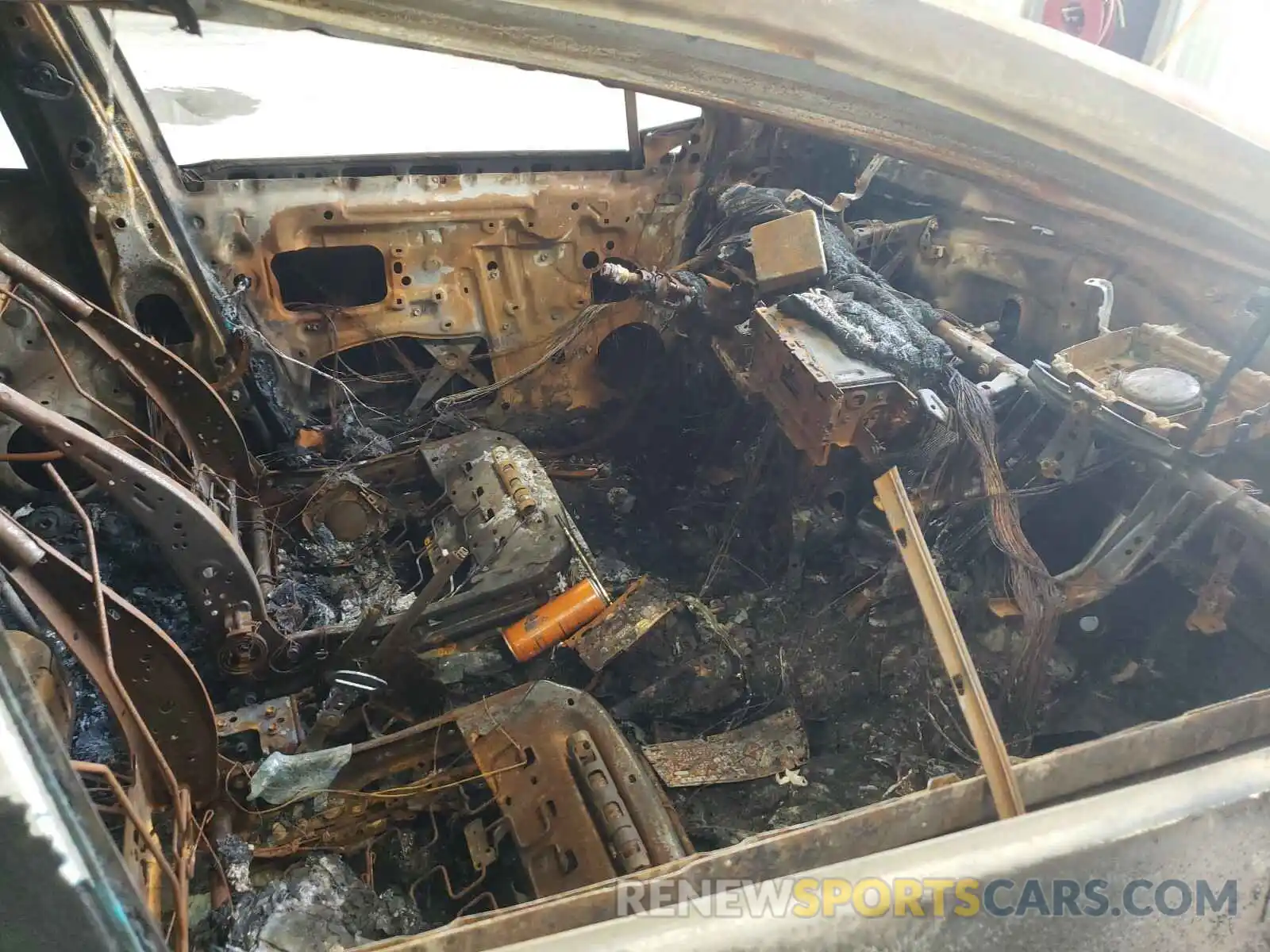 5 Фотография поврежденного автомобиля JTDKDTB39K1623183 TOYOTA PRIUS 2019