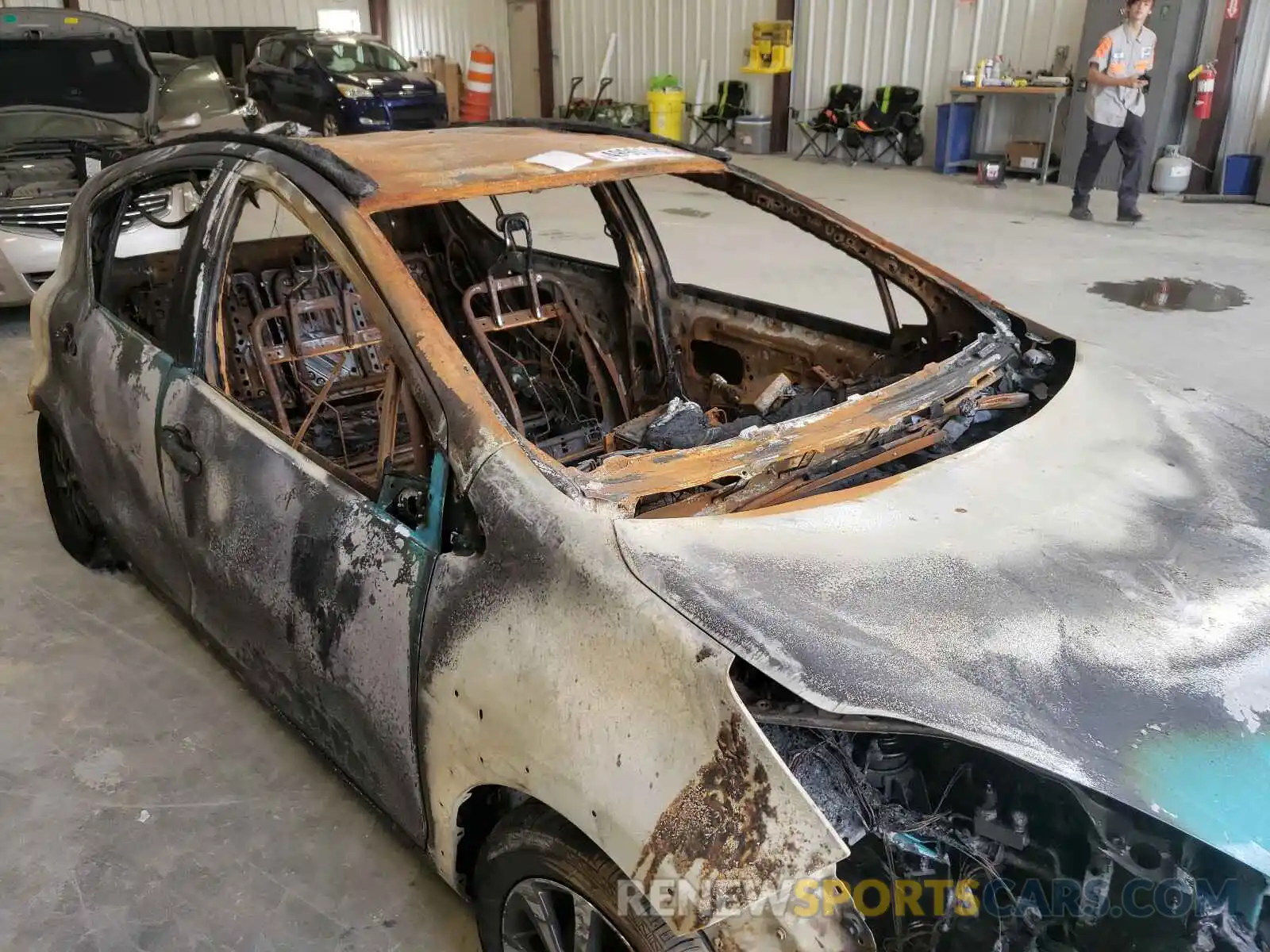 9 Photograph of a damaged car JTDKDTB39K1623183 TOYOTA PRIUS 2019