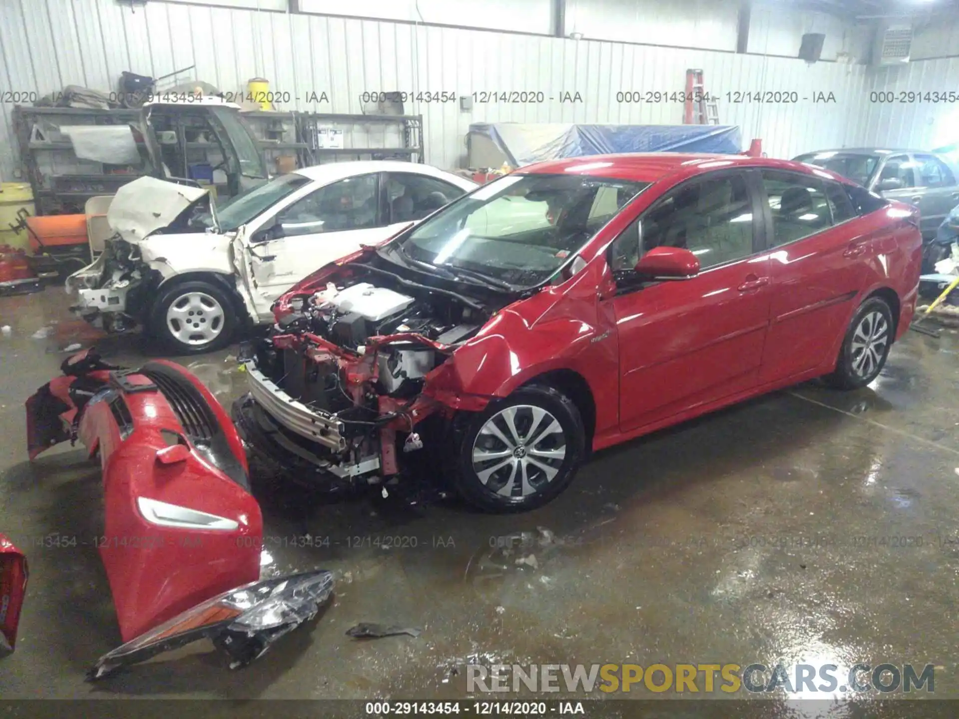 2 Photograph of a damaged car JTDL9RFU0K3000826 TOYOTA PRIUS 2019