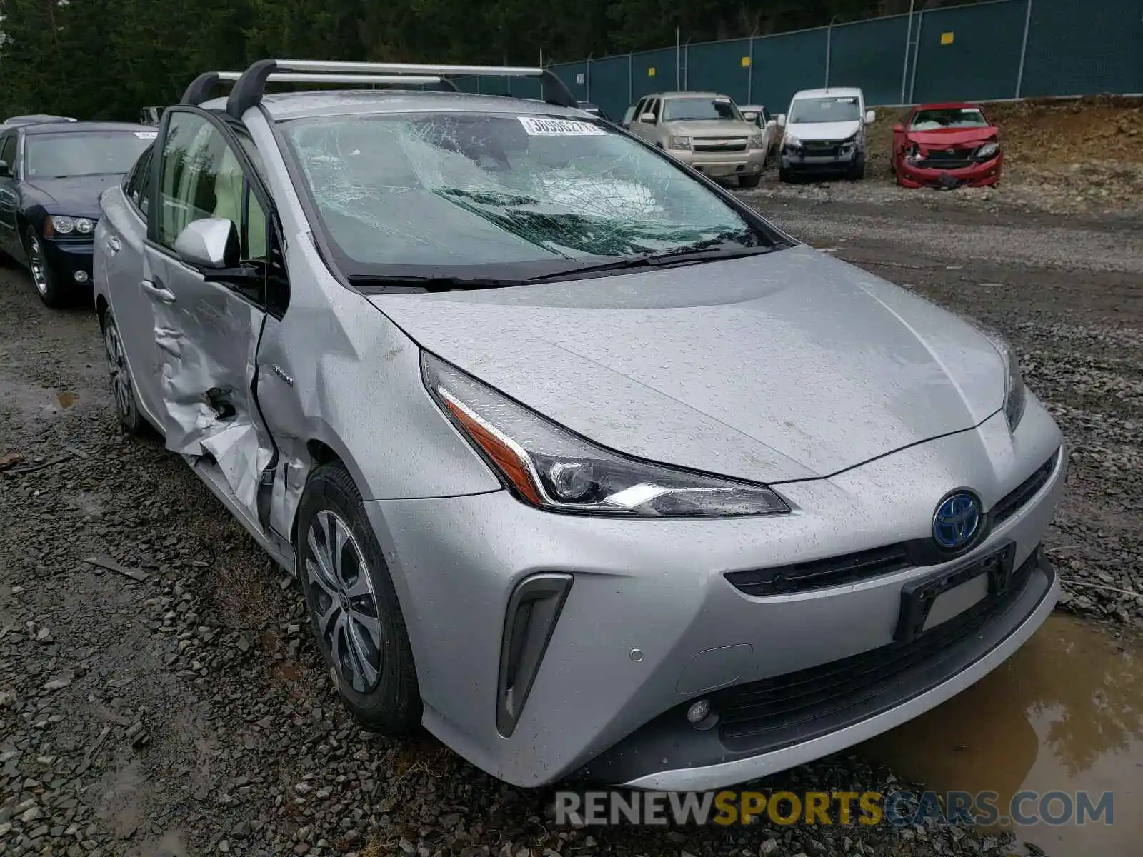 1 Photograph of a damaged car JTDL9RFU0K3001118 TOYOTA PRIUS 2019