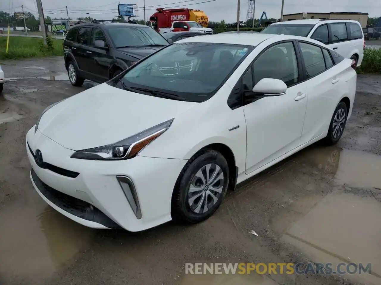 2 Фотография поврежденного автомобиля JTDL9RFU0K3002513 TOYOTA PRIUS 2019