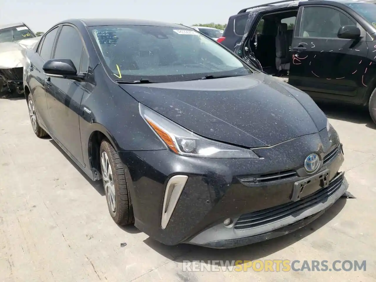 1 Photograph of a damaged car JTDL9RFU0K3008974 TOYOTA PRIUS 2019