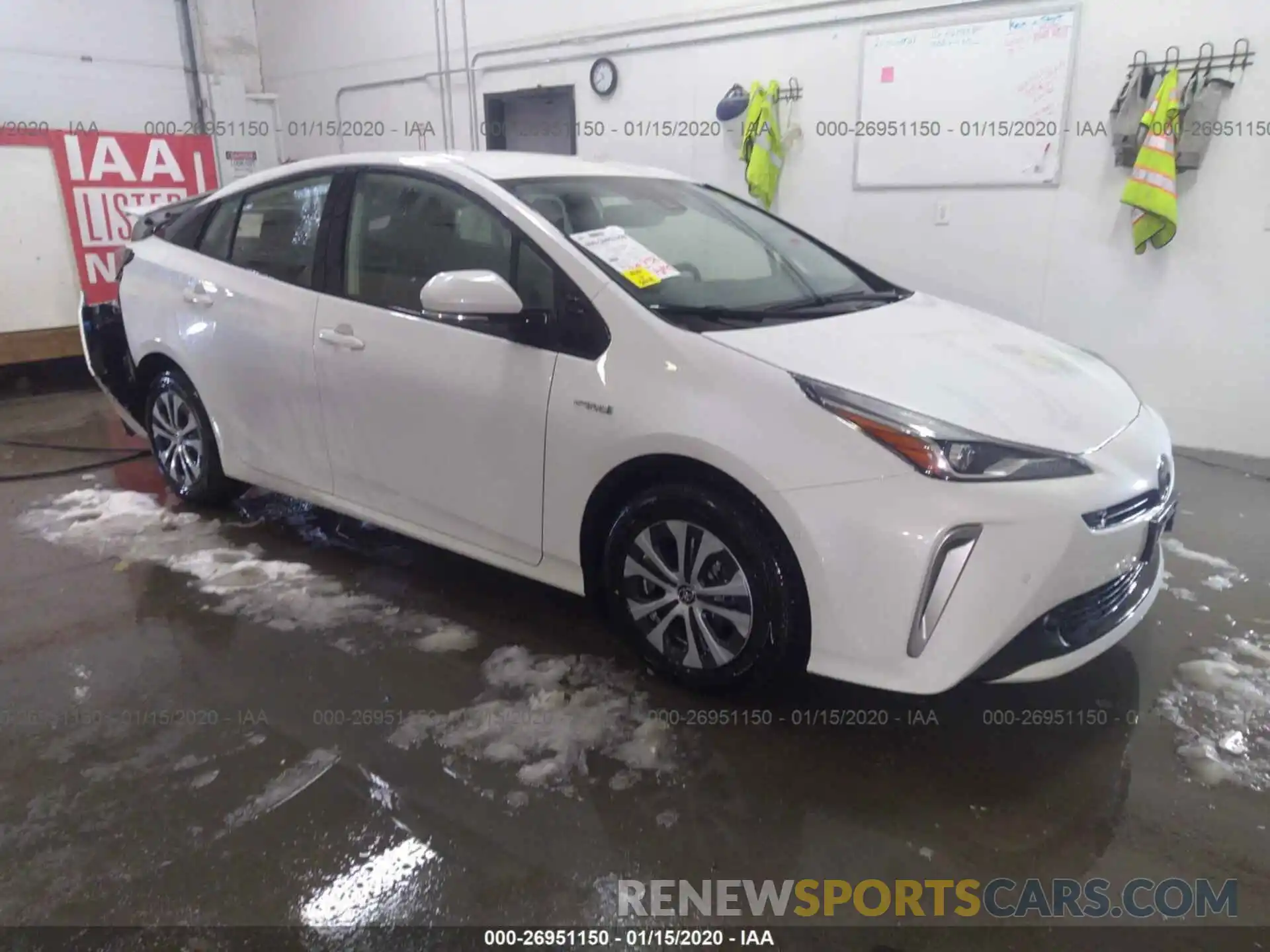 1 Photograph of a damaged car JTDL9RFU0K3009414 TOYOTA PRIUS 2019