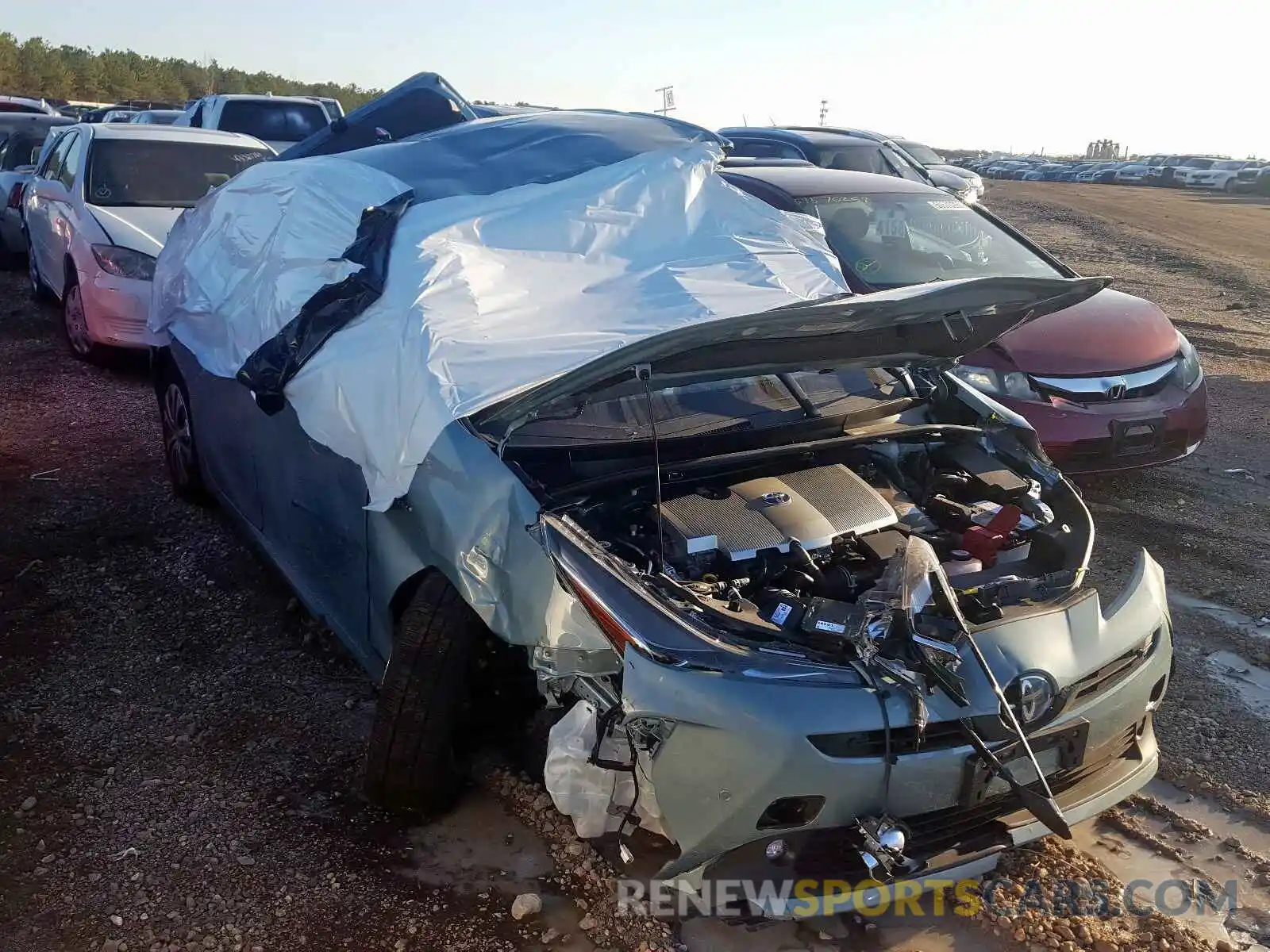 1 Photograph of a damaged car JTDL9RFU0K3011339 TOYOTA PRIUS 2019