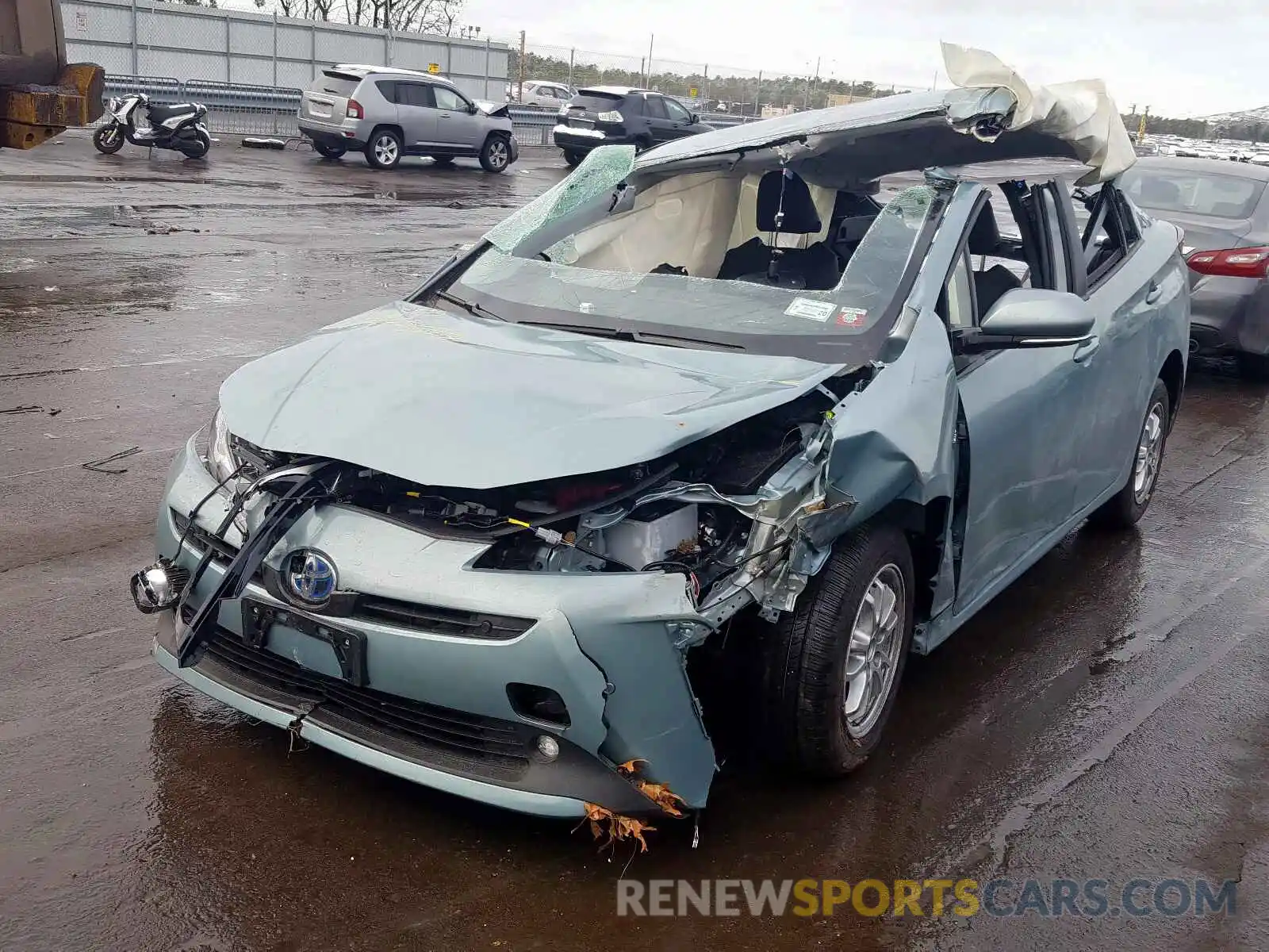 2 Photograph of a damaged car JTDL9RFU0K3011339 TOYOTA PRIUS 2019