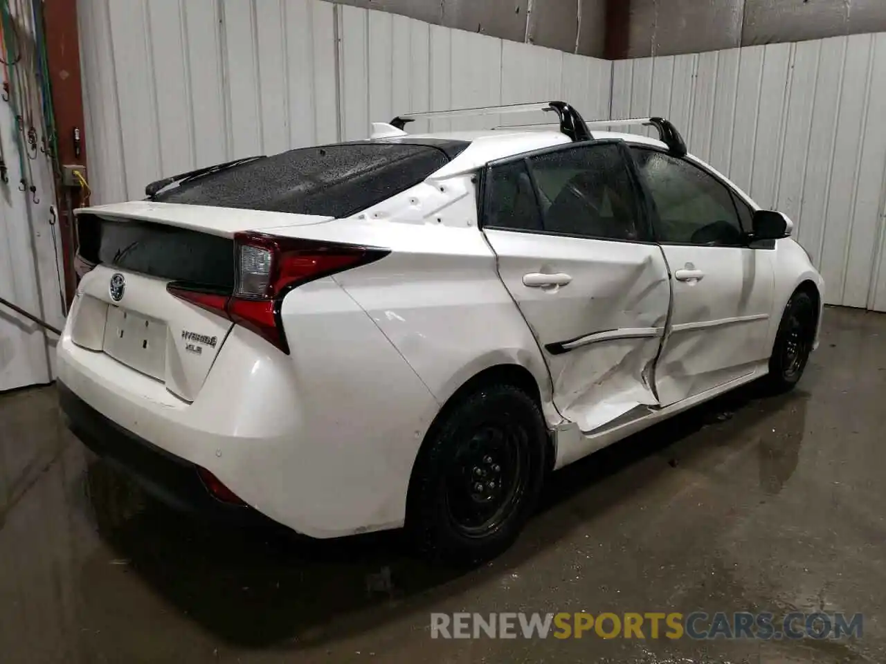 3 Photograph of a damaged car JTDL9RFU0K3011809 TOYOTA PRIUS 2019