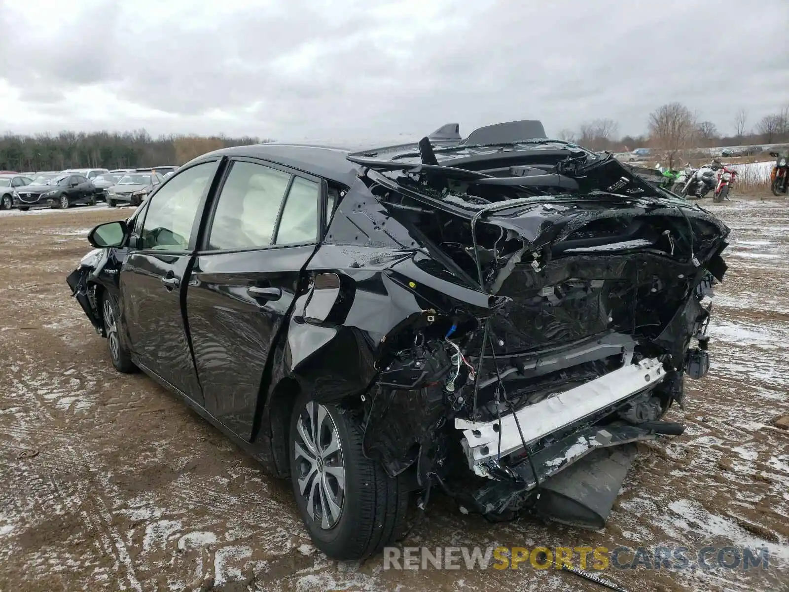 3 Фотография поврежденного автомобиля JTDL9RFU0K3012149 TOYOTA PRIUS 2019