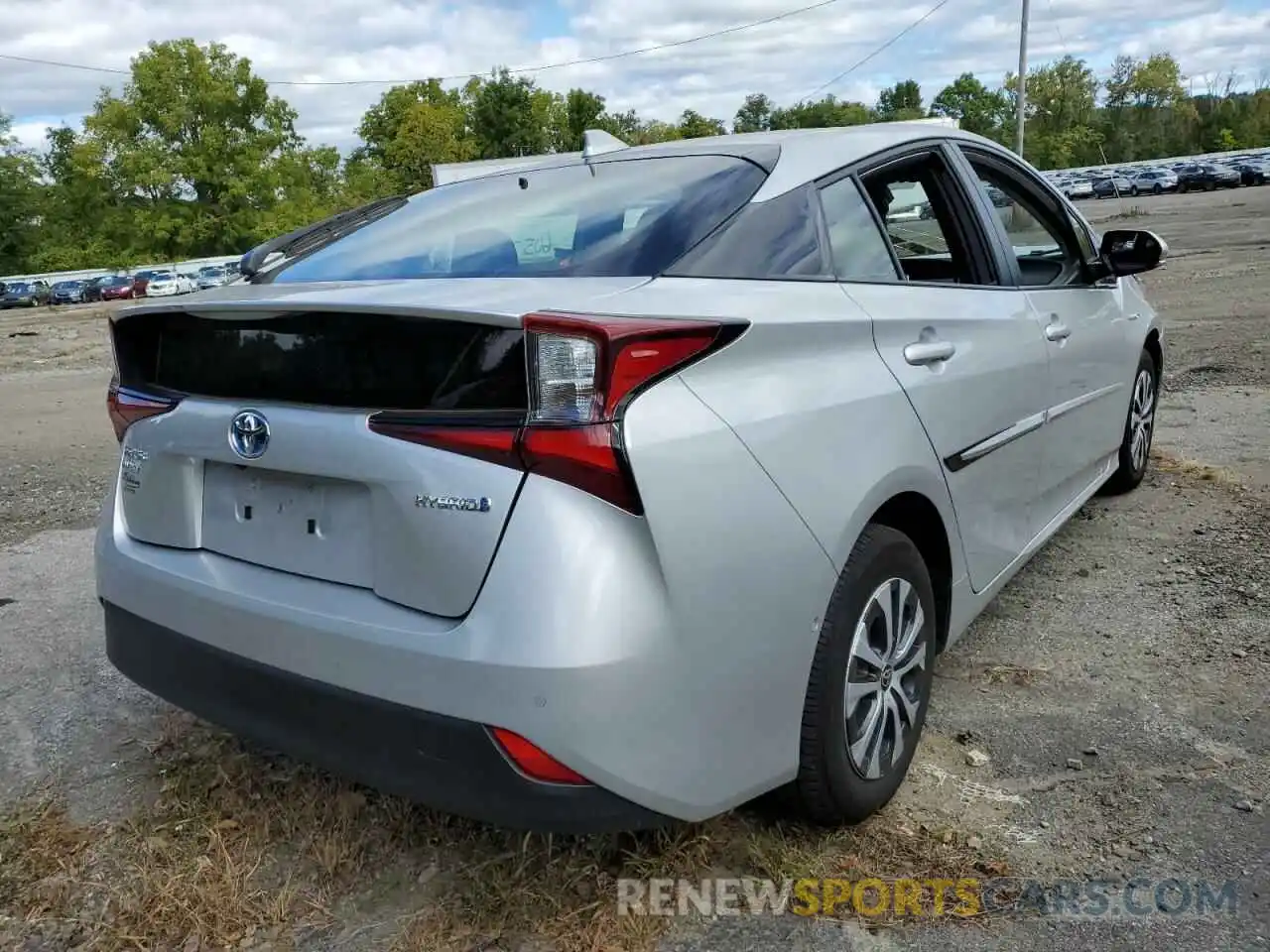 4 Photograph of a damaged car JTDL9RFU1K3001161 TOYOTA PRIUS 2019