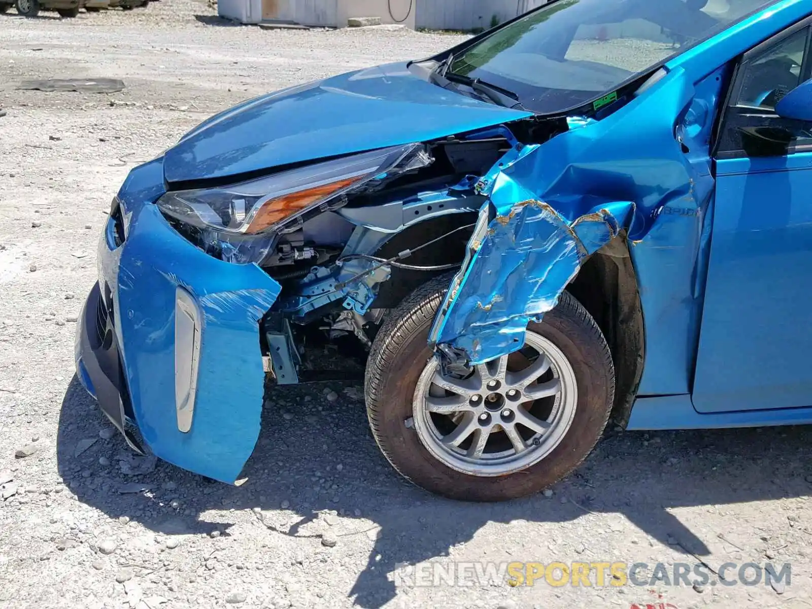 9 Photograph of a damaged car JTDL9RFU1K3001337 TOYOTA PRIUS 2019