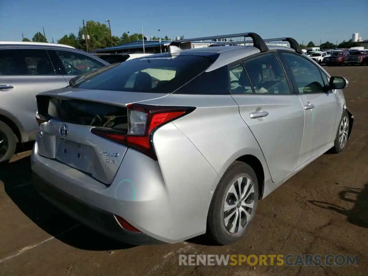 4 Photograph of a damaged car JTDL9RFU1K3002150 TOYOTA PRIUS 2019