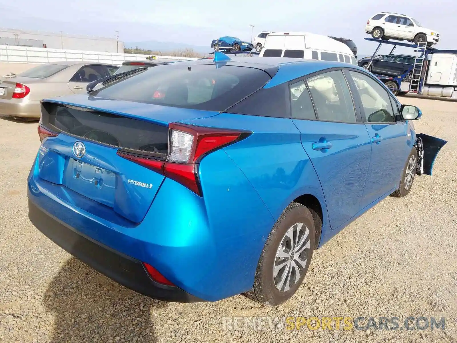 4 Photograph of a damaged car JTDL9RFU1K3006084 TOYOTA PRIUS 2019