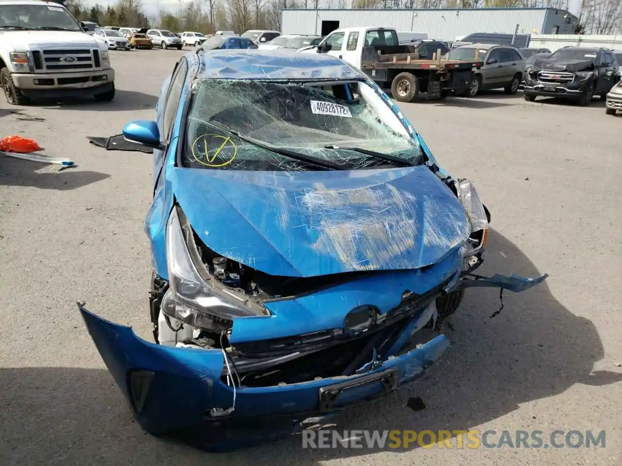 9 Photograph of a damaged car JTDL9RFU1K3006599 TOYOTA PRIUS 2019