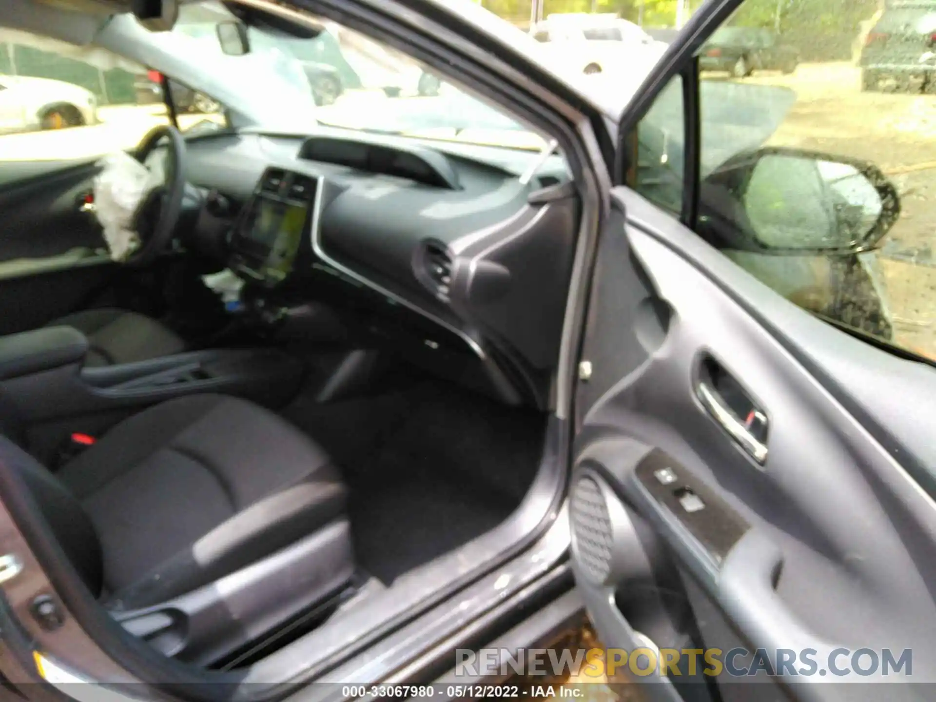 5 Photograph of a damaged car JTDL9RFU1K3007722 TOYOTA PRIUS 2019