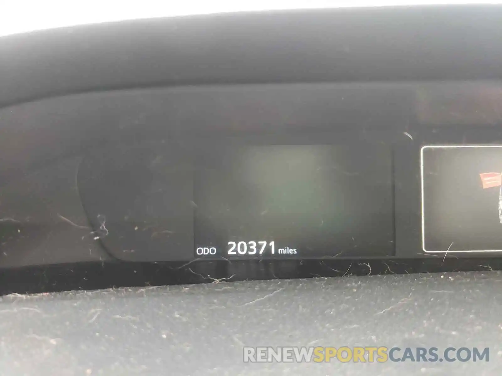 8 Photograph of a damaged car JTDL9RFU1K3009373 TOYOTA PRIUS 2019