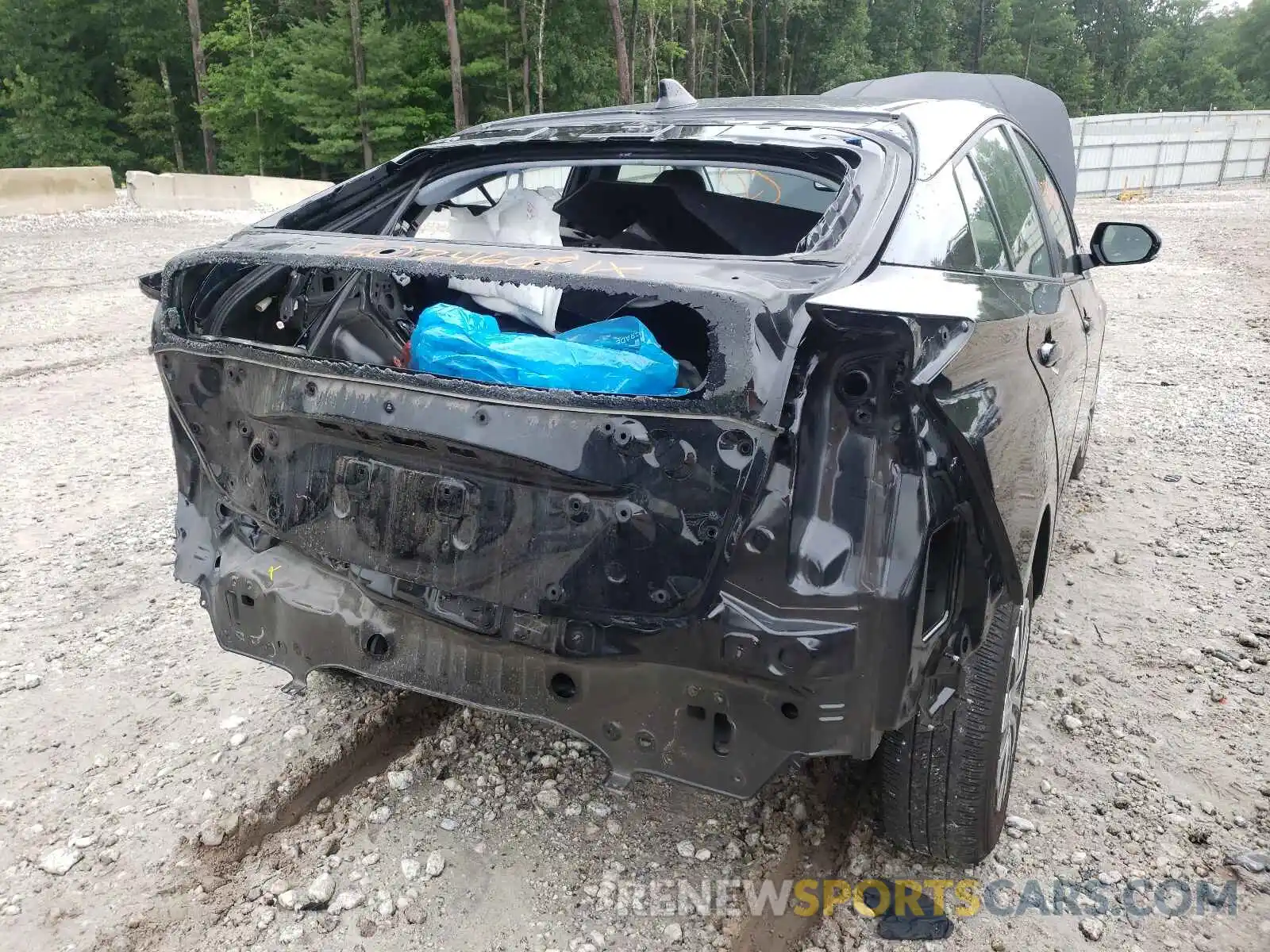 9 Photograph of a damaged car JTDL9RFU1K3009373 TOYOTA PRIUS 2019