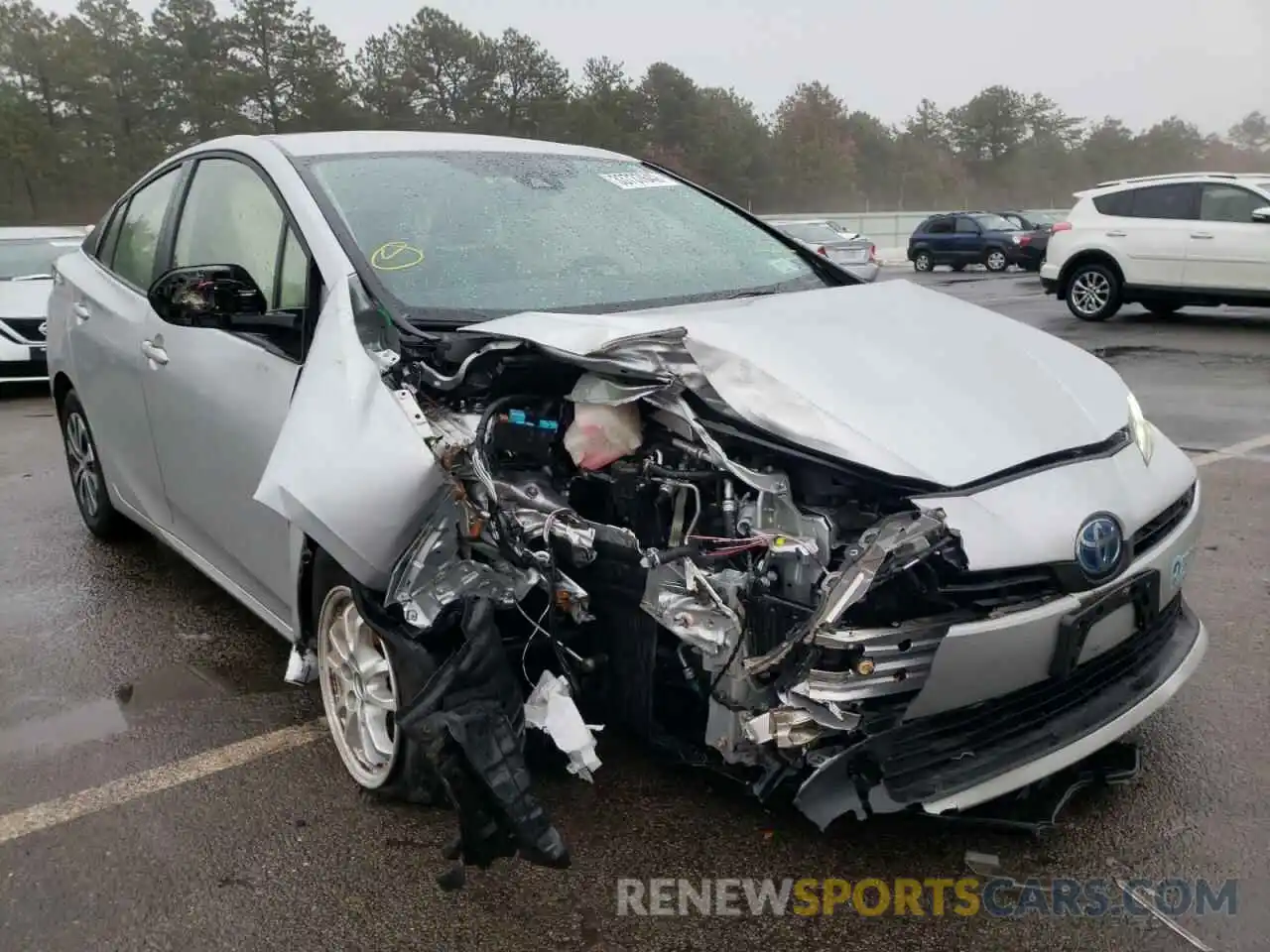 1 Photograph of a damaged car JTDL9RFU1K3009745 TOYOTA PRIUS 2019