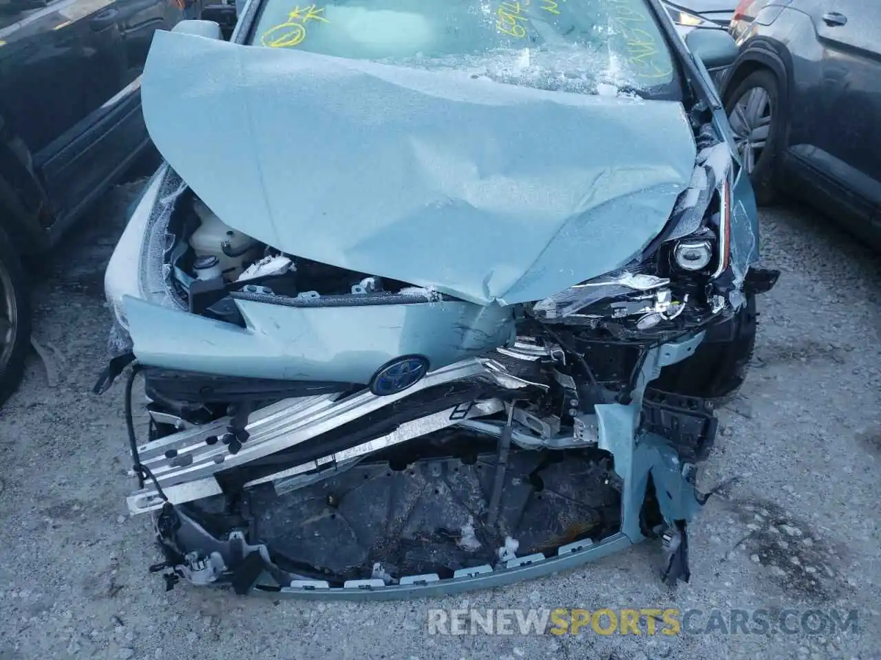 9 Photograph of a damaged car JTDL9RFU1K3010409 TOYOTA PRIUS 2019