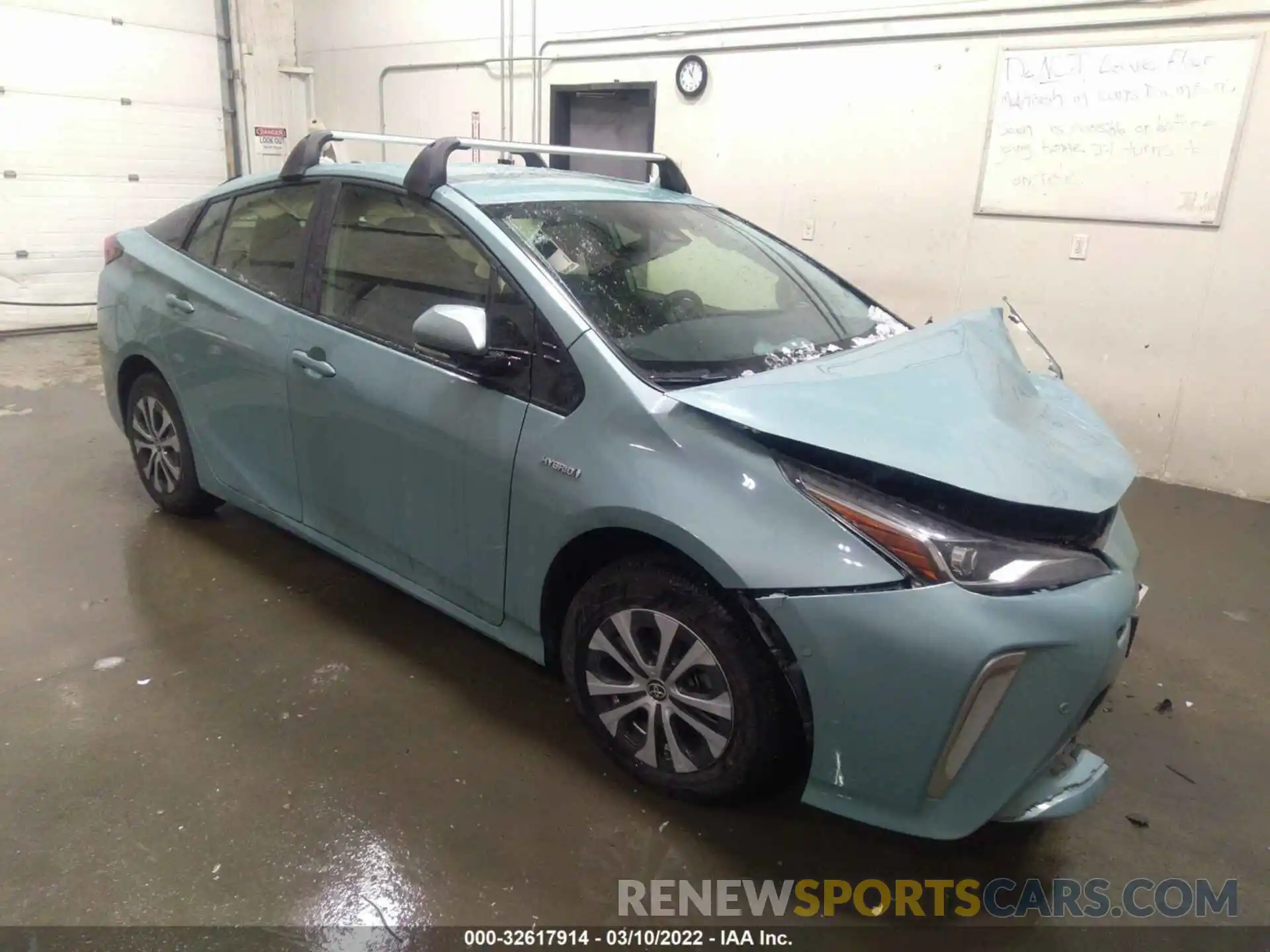 1 Photograph of a damaged car JTDL9RFU1K3012502 TOYOTA PRIUS 2019