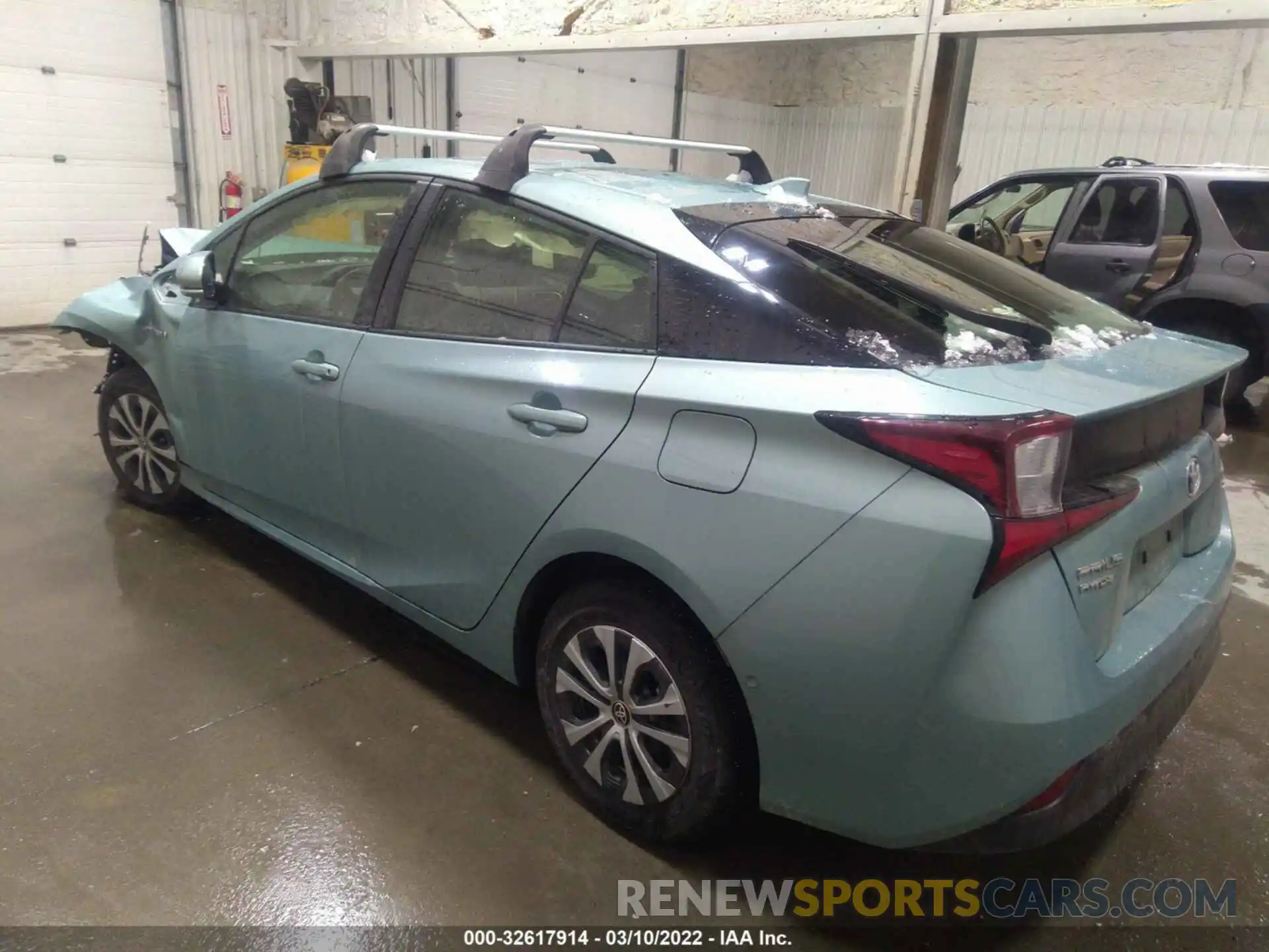 3 Photograph of a damaged car JTDL9RFU1K3012502 TOYOTA PRIUS 2019