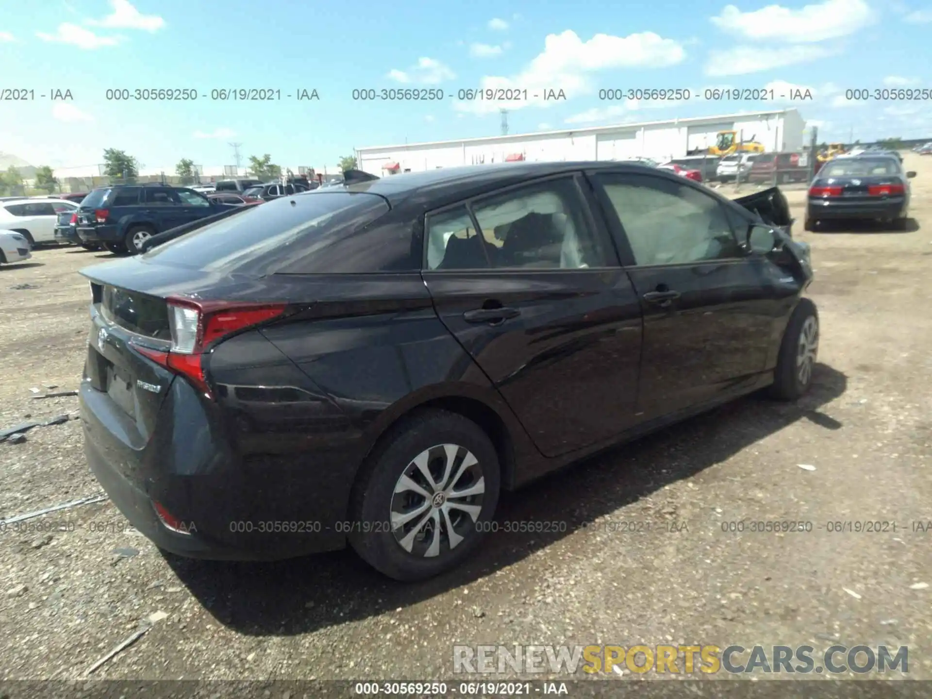 4 Фотография поврежденного автомобиля JTDL9RFU2K3002464 TOYOTA PRIUS 2019