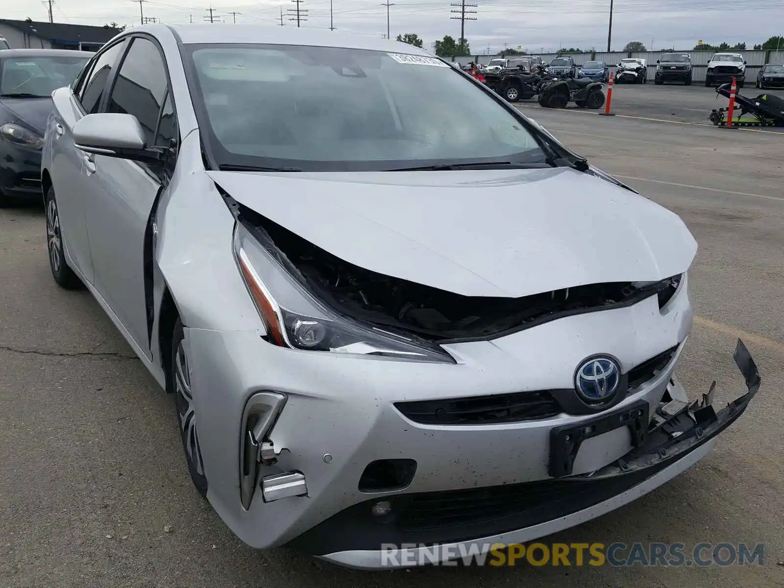 1 Photograph of a damaged car JTDL9RFU2K3002979 TOYOTA PRIUS 2019