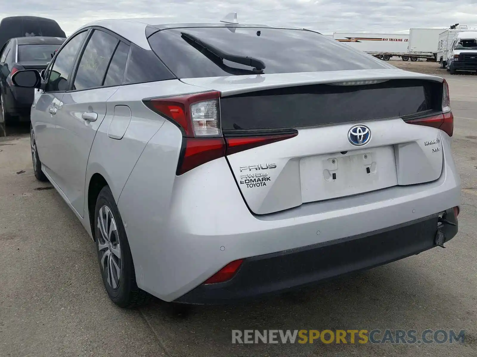 3 Photograph of a damaged car JTDL9RFU2K3002979 TOYOTA PRIUS 2019