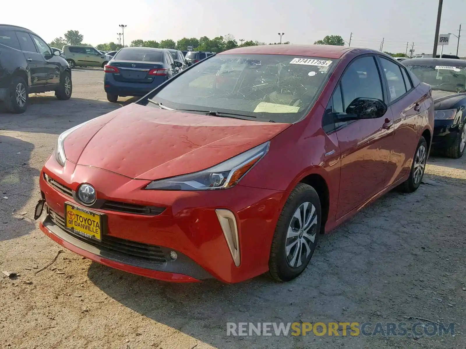 2 Фотография поврежденного автомобиля JTDL9RFU2K3003842 TOYOTA PRIUS 2019