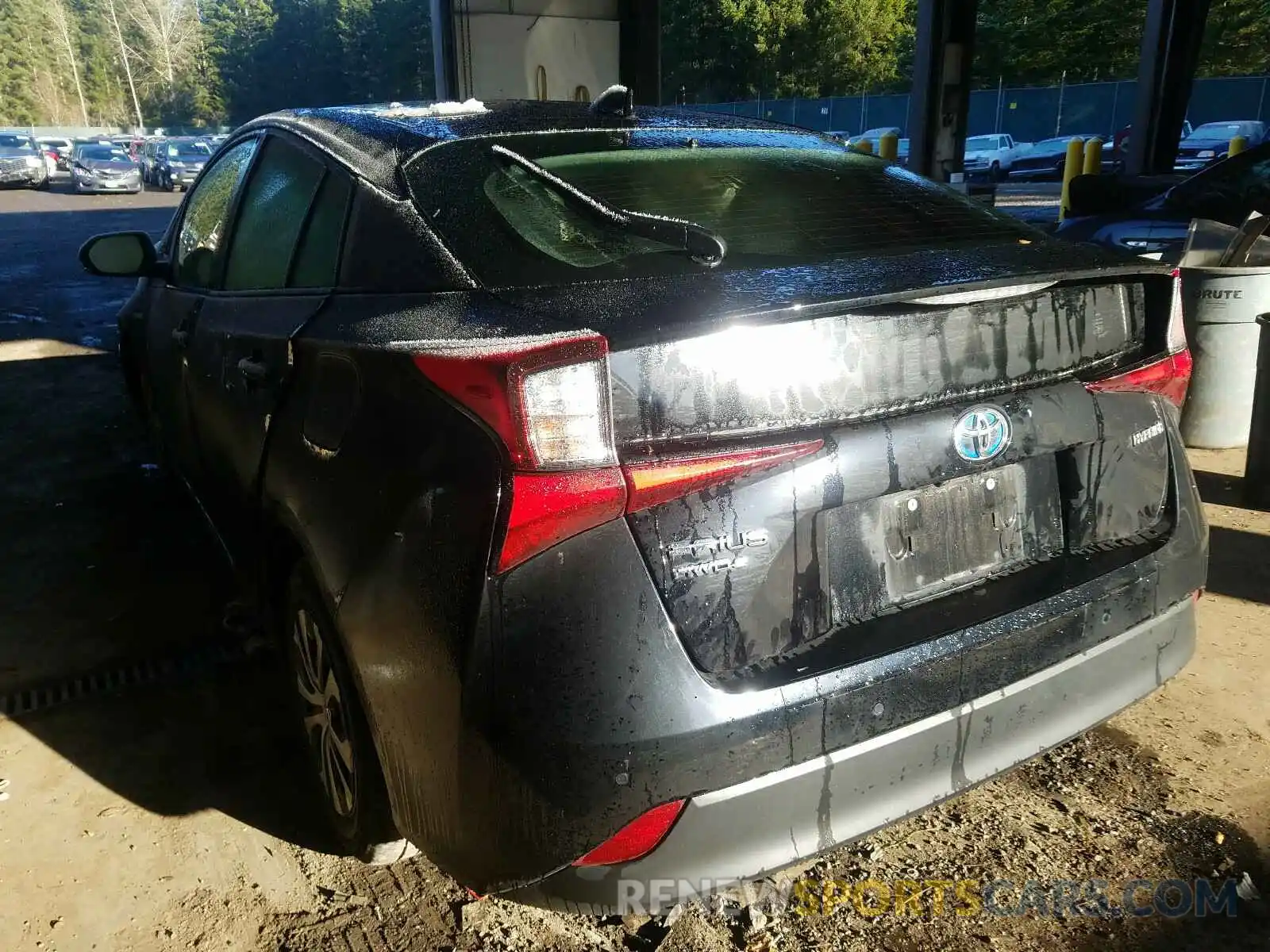 3 Photograph of a damaged car JTDL9RFU2K3006188 TOYOTA PRIUS 2019