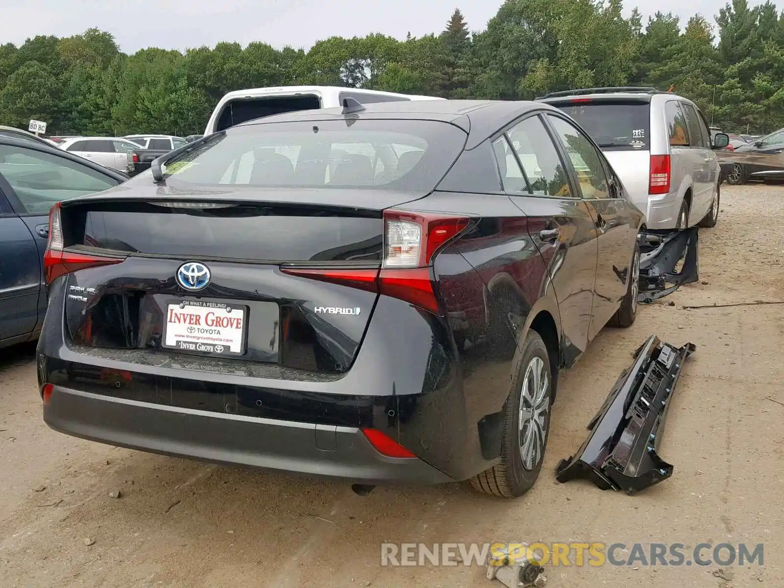 4 Photograph of a damaged car JTDL9RFU2K3006272 TOYOTA PRIUS 2019