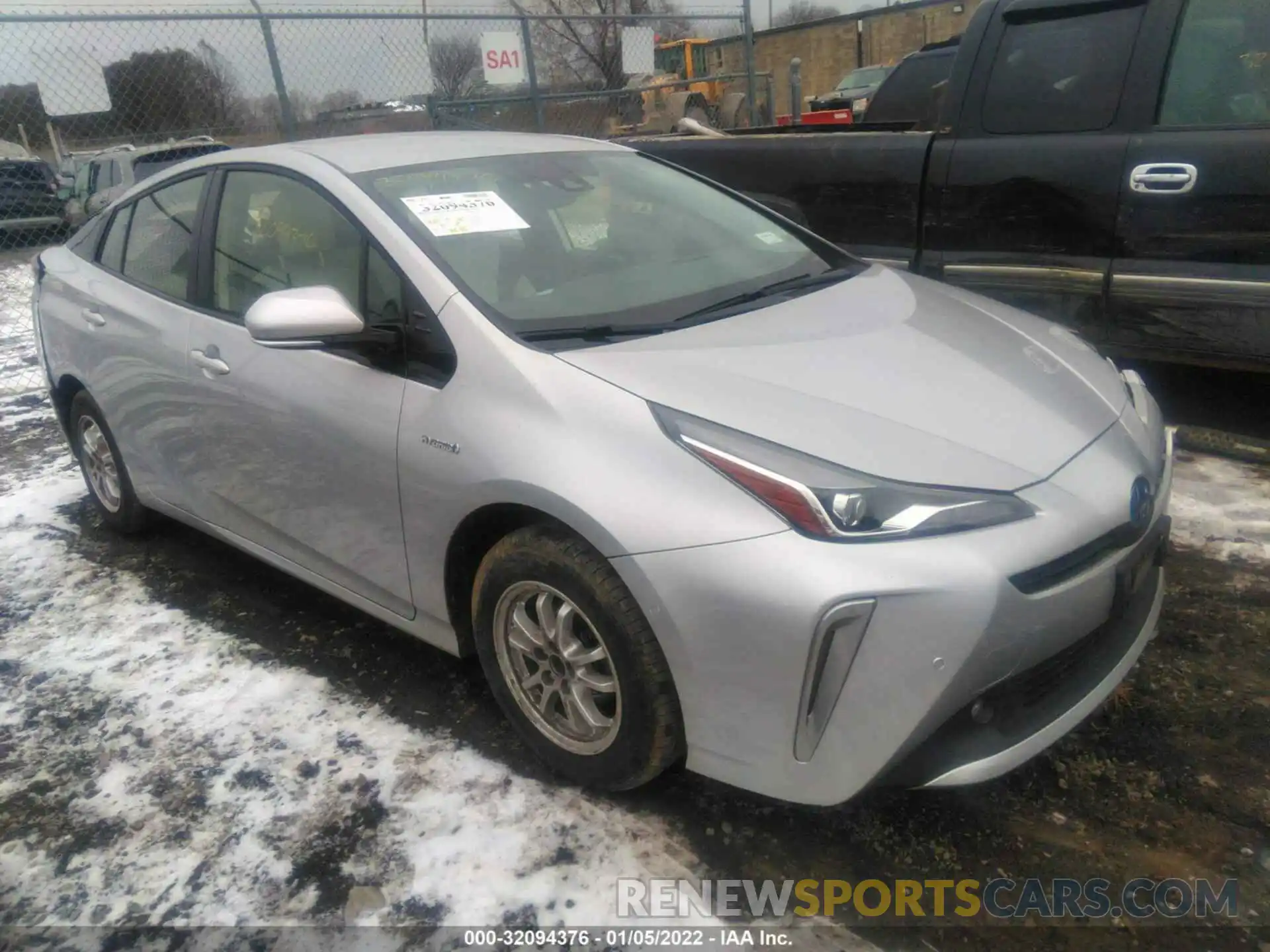 1 Фотография поврежденного автомобиля JTDL9RFU2K3006546 TOYOTA PRIUS 2019