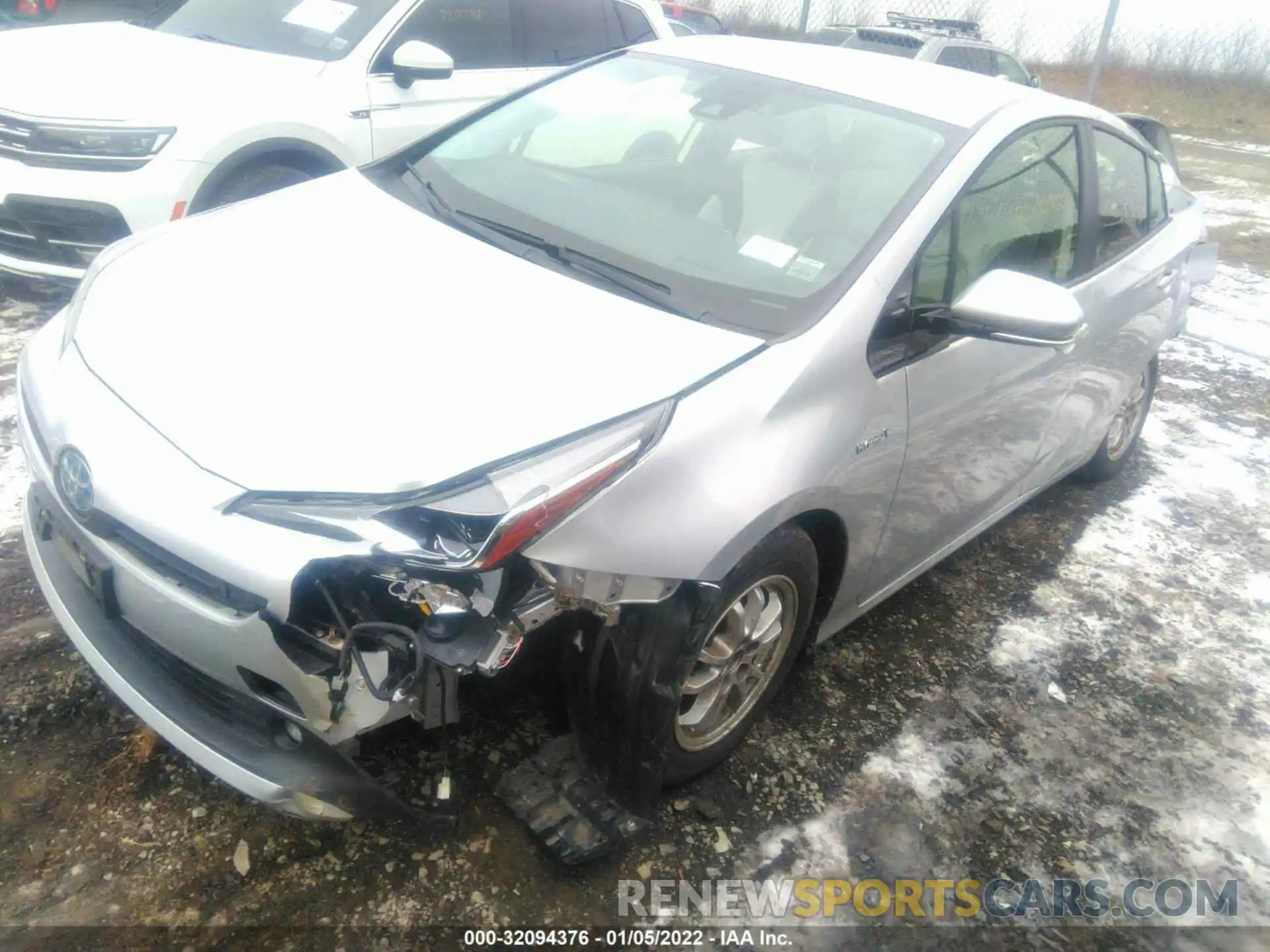 2 Фотография поврежденного автомобиля JTDL9RFU2K3006546 TOYOTA PRIUS 2019