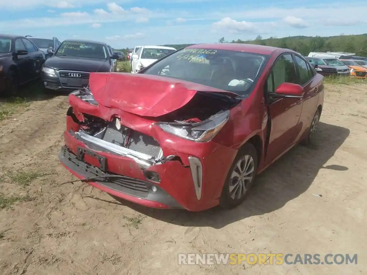 2 Фотография поврежденного автомобиля JTDL9RFU2K3006675 TOYOTA PRIUS 2019