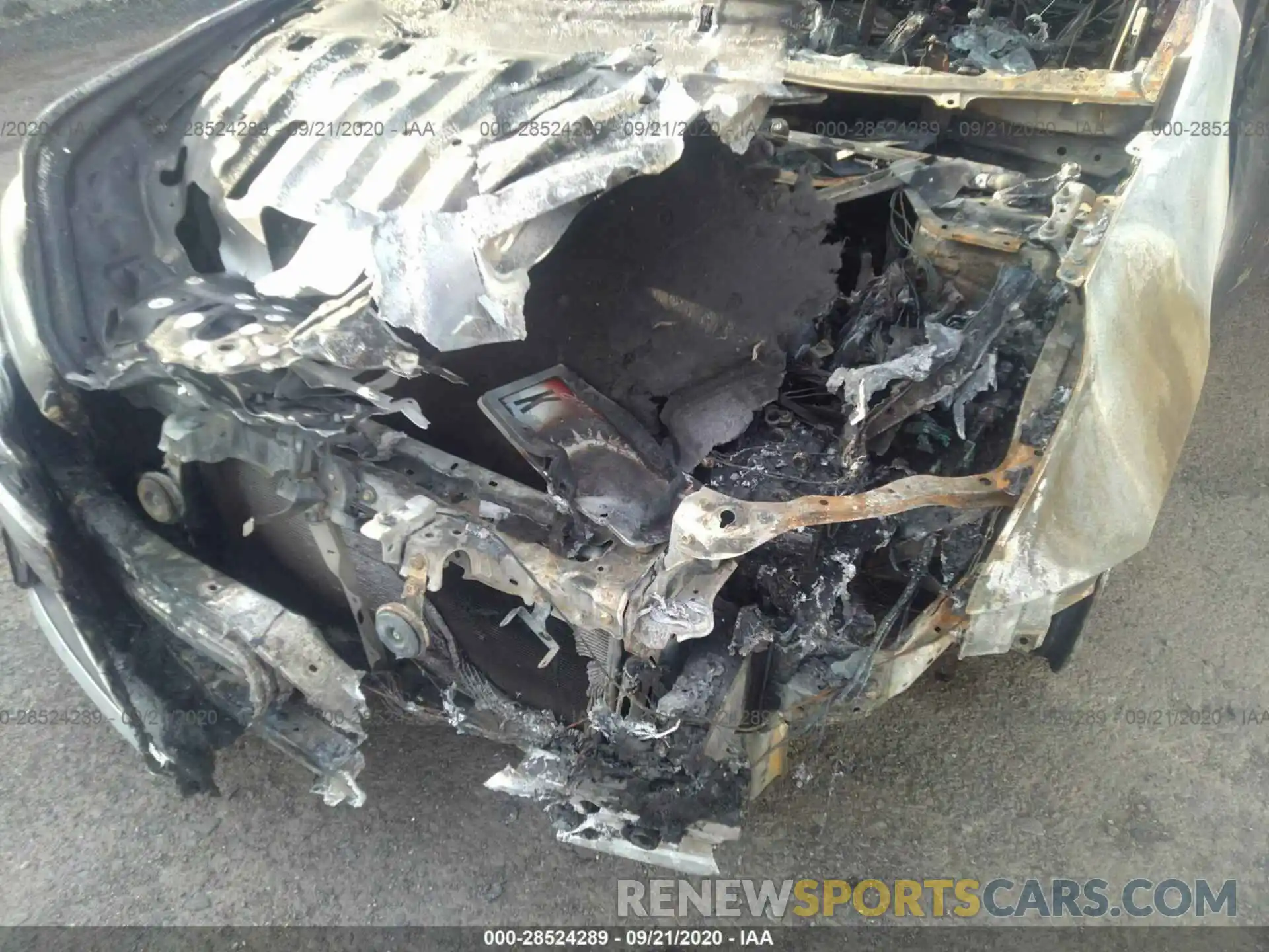 10 Photograph of a damaged car JTDL9RFU2K3006871 TOYOTA PRIUS 2019