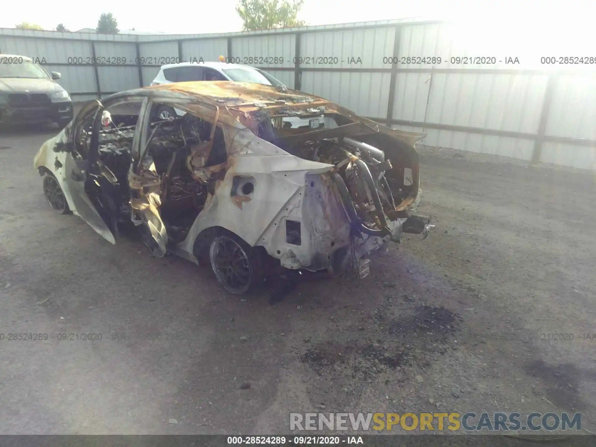 3 Photograph of a damaged car JTDL9RFU2K3006871 TOYOTA PRIUS 2019