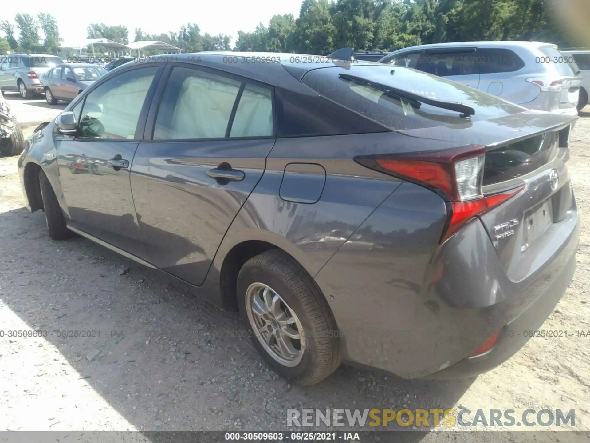 3 Photograph of a damaged car JTDL9RFU2K3008538 TOYOTA PRIUS 2019