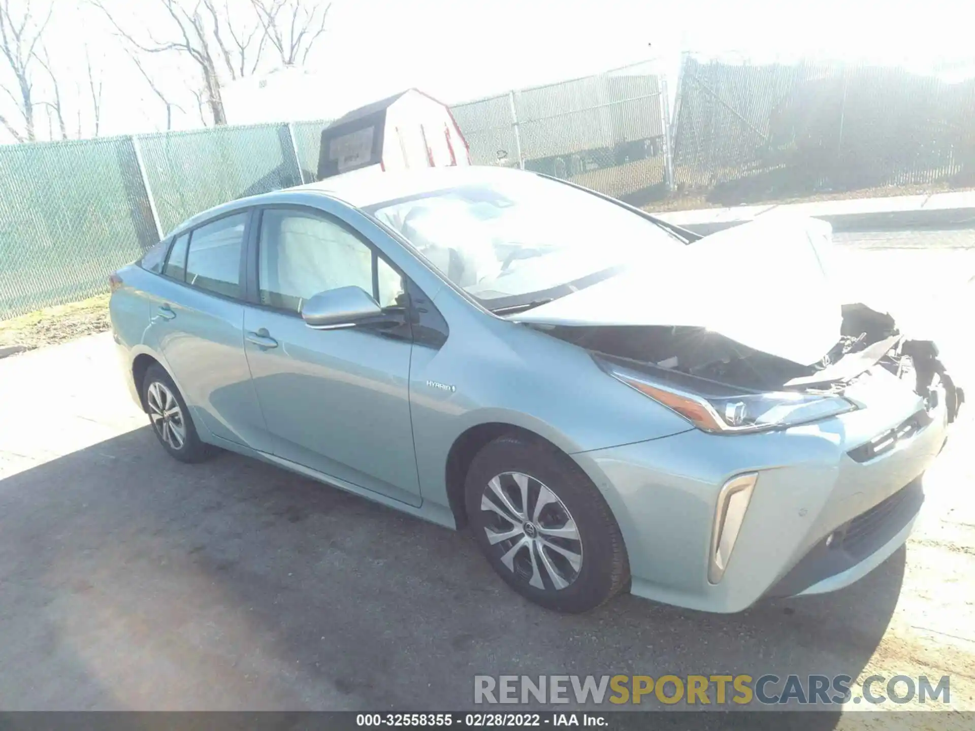 1 Photograph of a damaged car JTDL9RFU2K3009169 TOYOTA PRIUS 2019