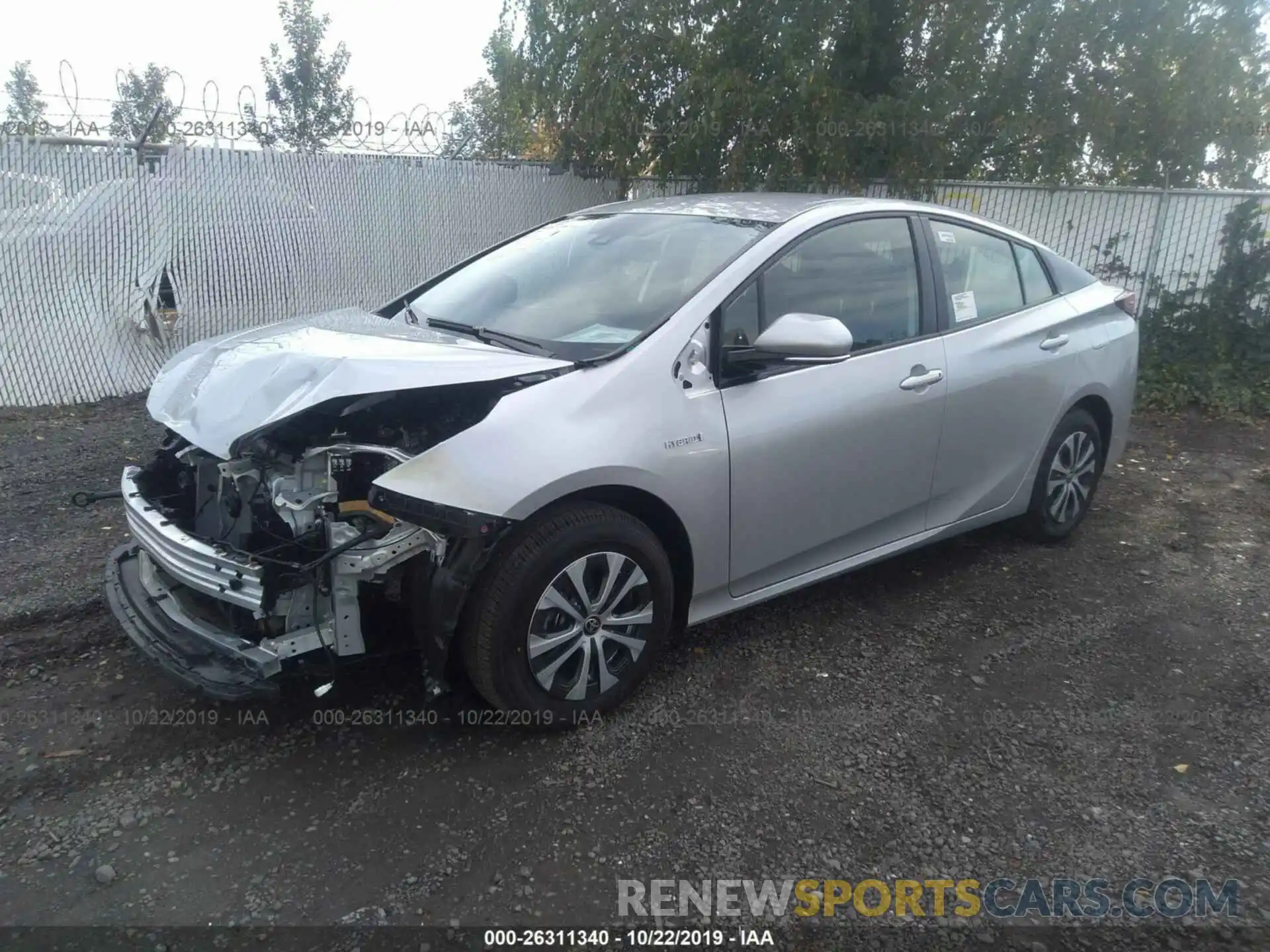 2 Фотография поврежденного автомобиля JTDL9RFU2K3009883 TOYOTA PRIUS 2019