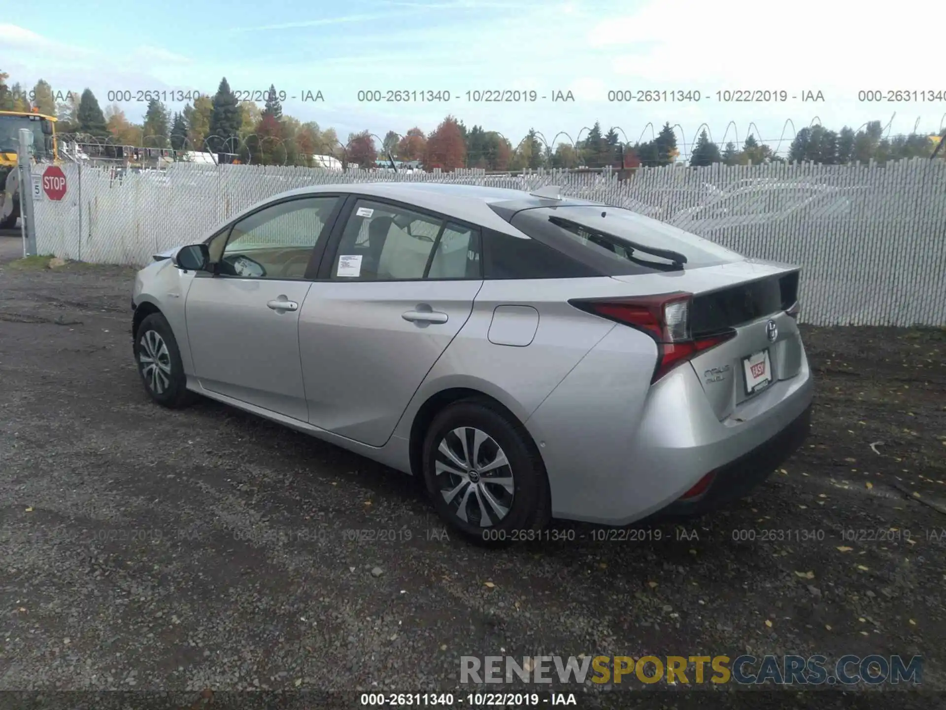 3 Photograph of a damaged car JTDL9RFU2K3009883 TOYOTA PRIUS 2019