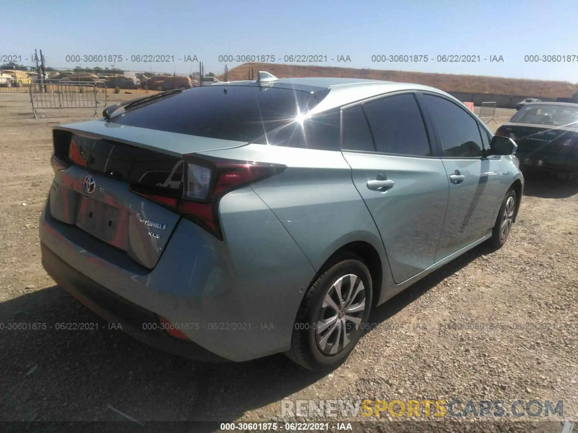 4 Фотография поврежденного автомобиля JTDL9RFU2K3010595 TOYOTA PRIUS 2019