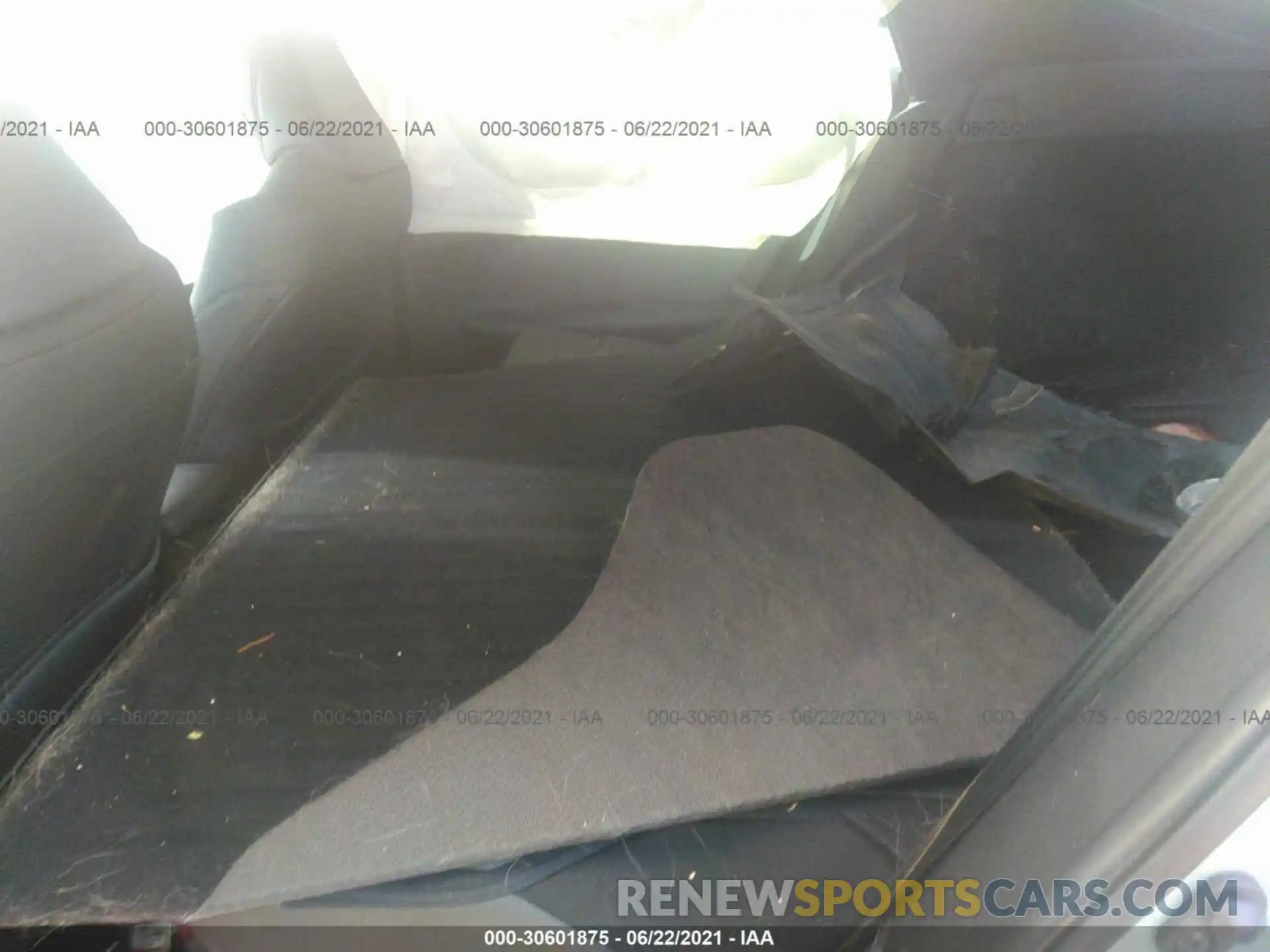 8 Photograph of a damaged car JTDL9RFU2K3010595 TOYOTA PRIUS 2019