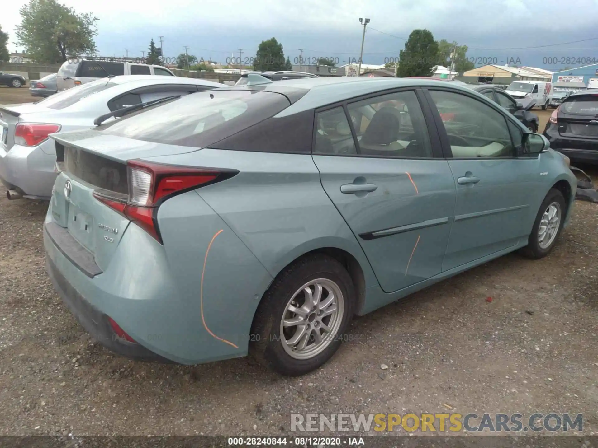 4 Photograph of a damaged car JTDL9RFU2K3011875 TOYOTA PRIUS 2019