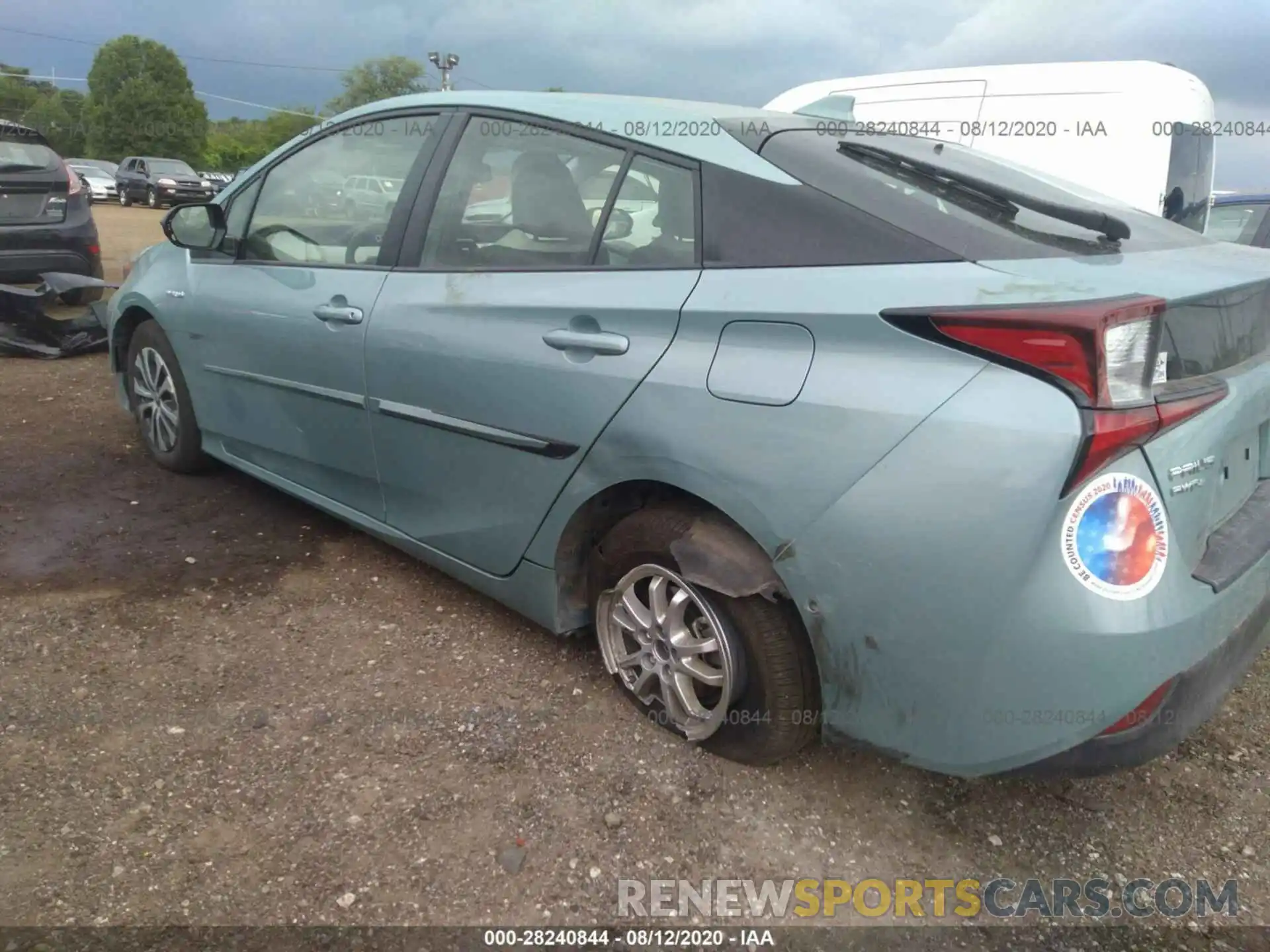 6 Photograph of a damaged car JTDL9RFU2K3011875 TOYOTA PRIUS 2019