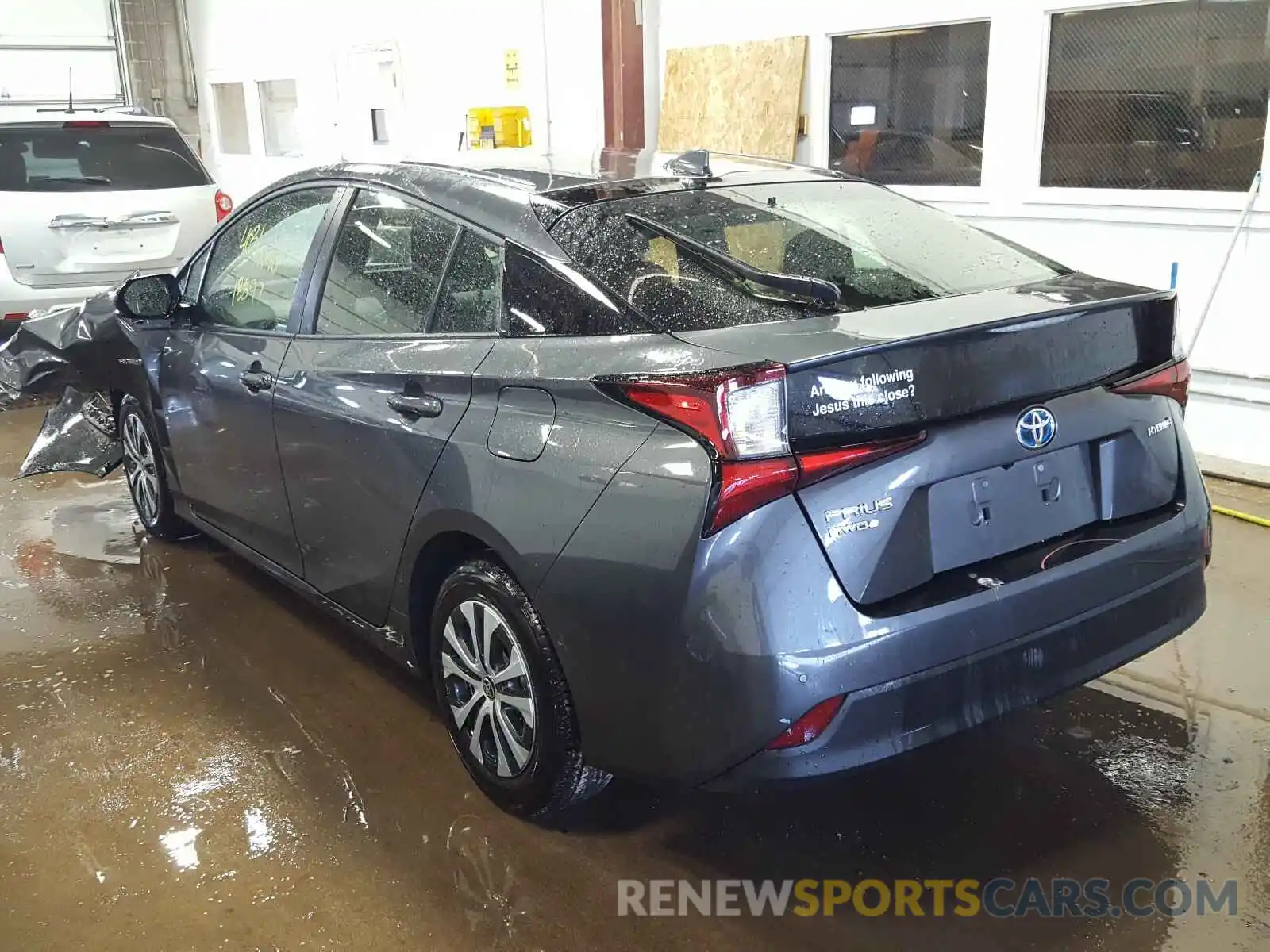 3 Photograph of a damaged car JTDL9RFU3K3003302 TOYOTA PRIUS 2019