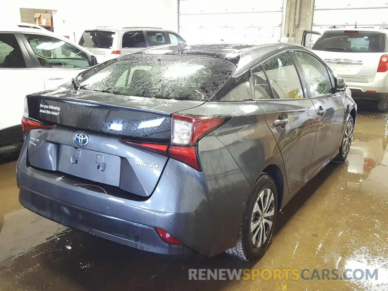 4 Photograph of a damaged car JTDL9RFU3K3003302 TOYOTA PRIUS 2019