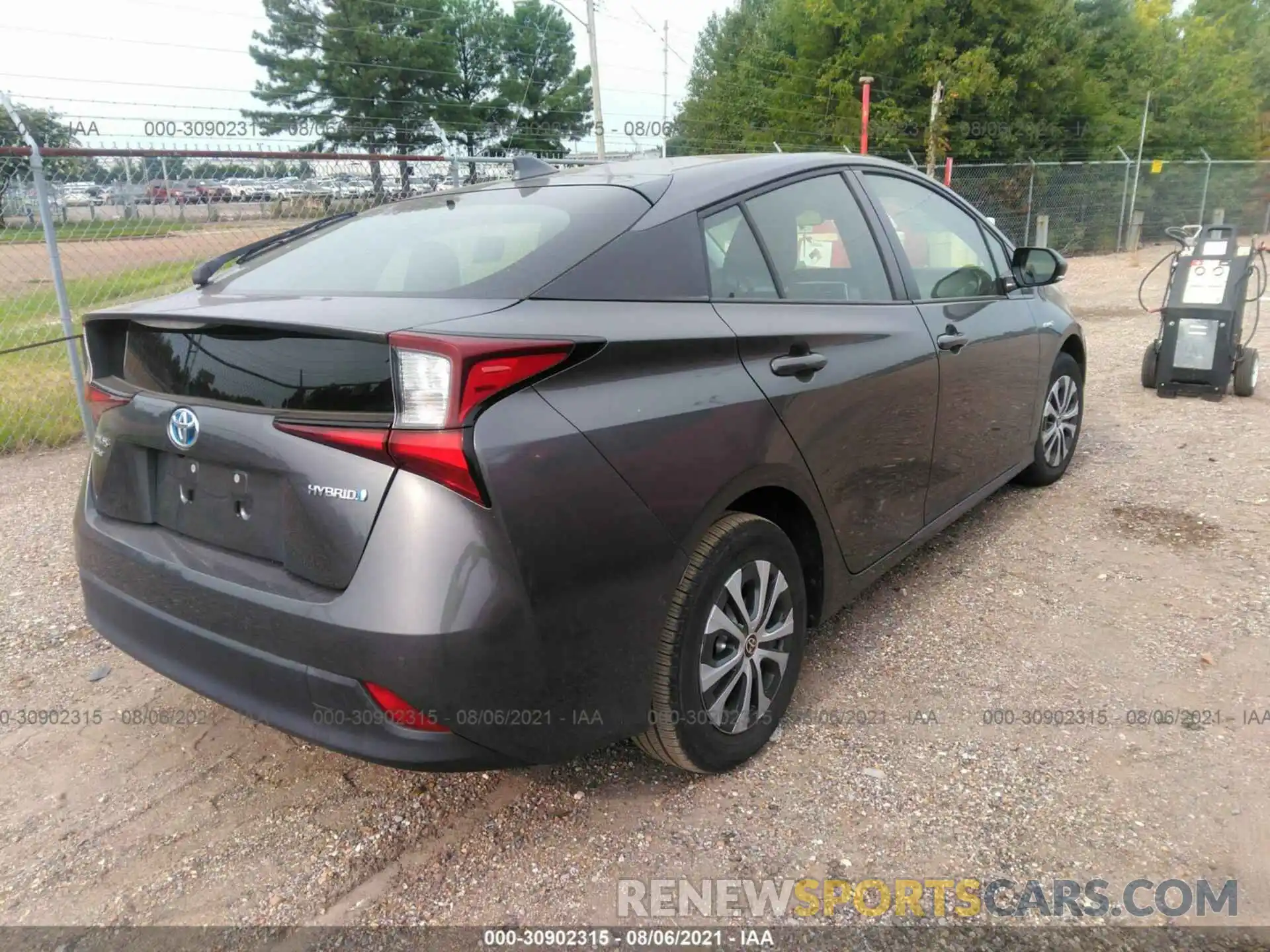 4 Photograph of a damaged car JTDL9RFU3K3003672 TOYOTA PRIUS 2019