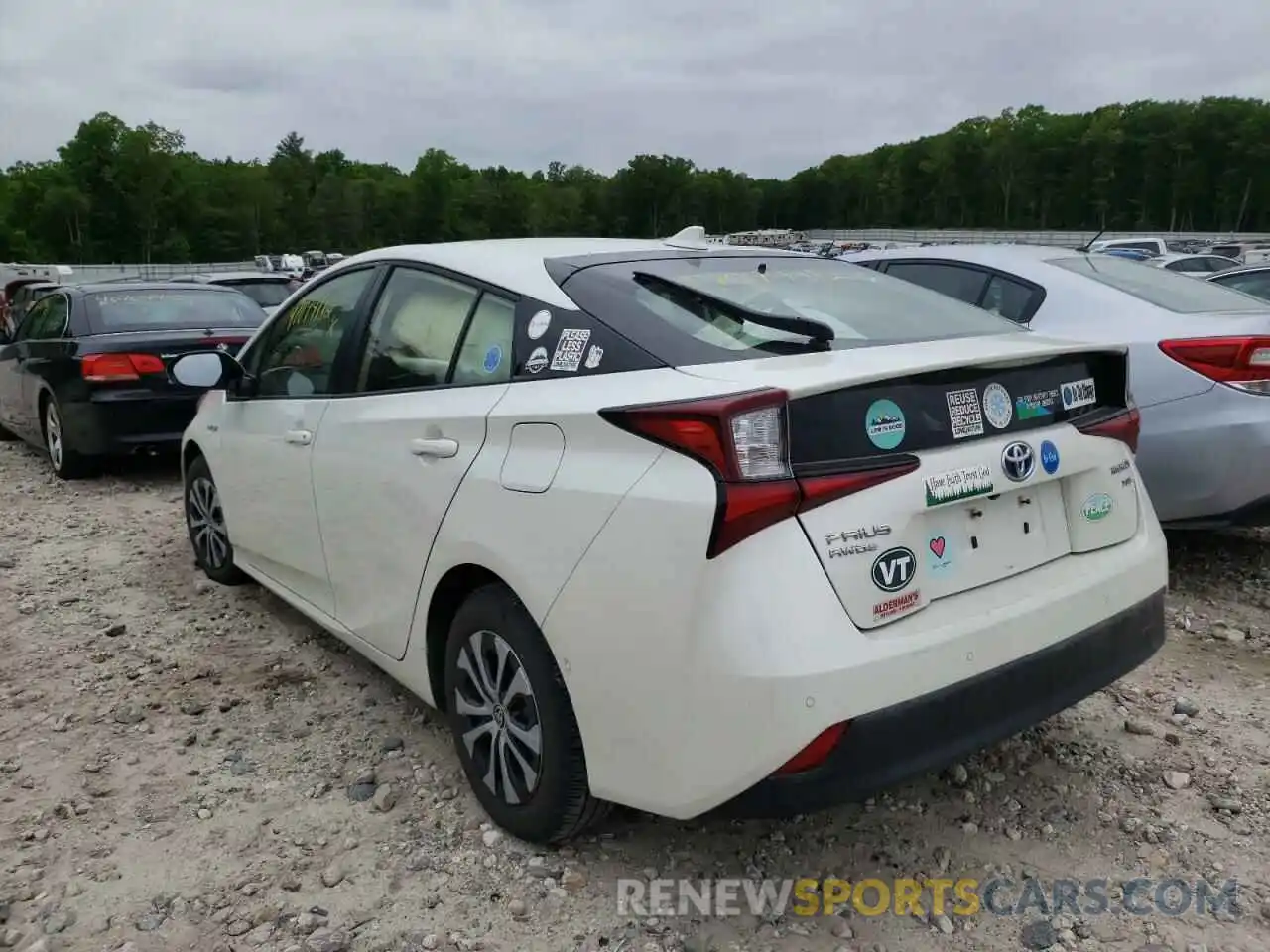 3 Photograph of a damaged car JTDL9RFU3K3005003 TOYOTA PRIUS 2019