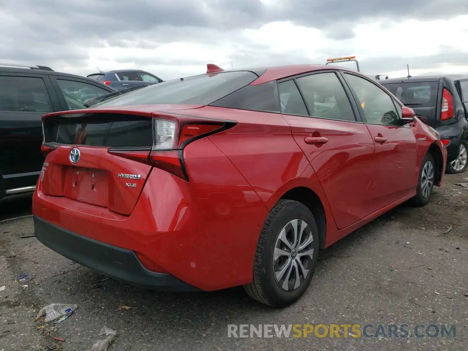 4 Photograph of a damaged car JTDL9RFU3K3005681 TOYOTA PRIUS 2019