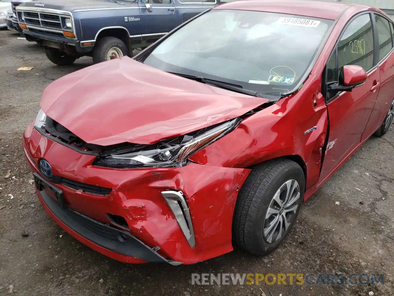 9 Photograph of a damaged car JTDL9RFU3K3005681 TOYOTA PRIUS 2019