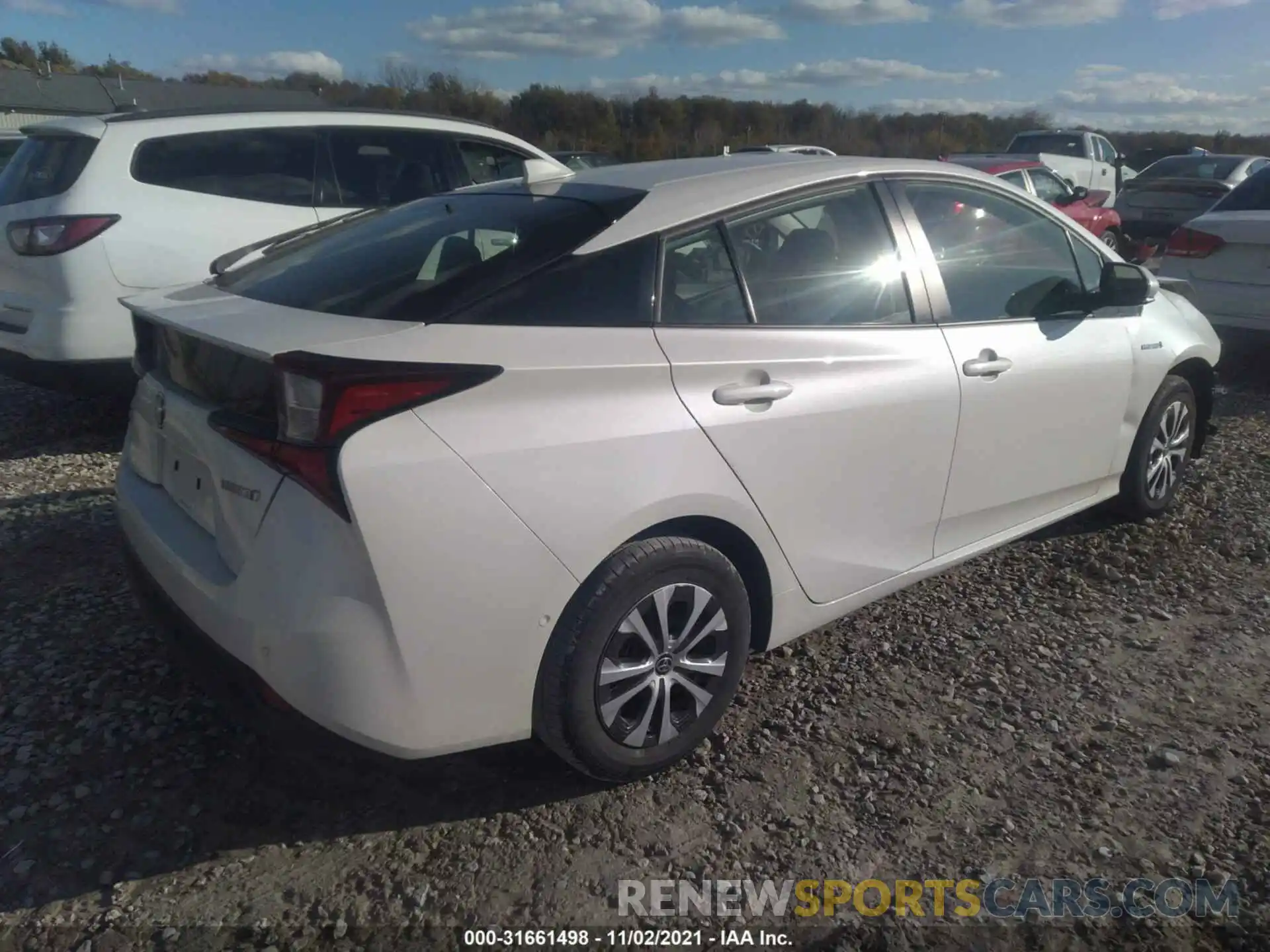 4 Фотография поврежденного автомобиля JTDL9RFU3K3006359 TOYOTA PRIUS 2019