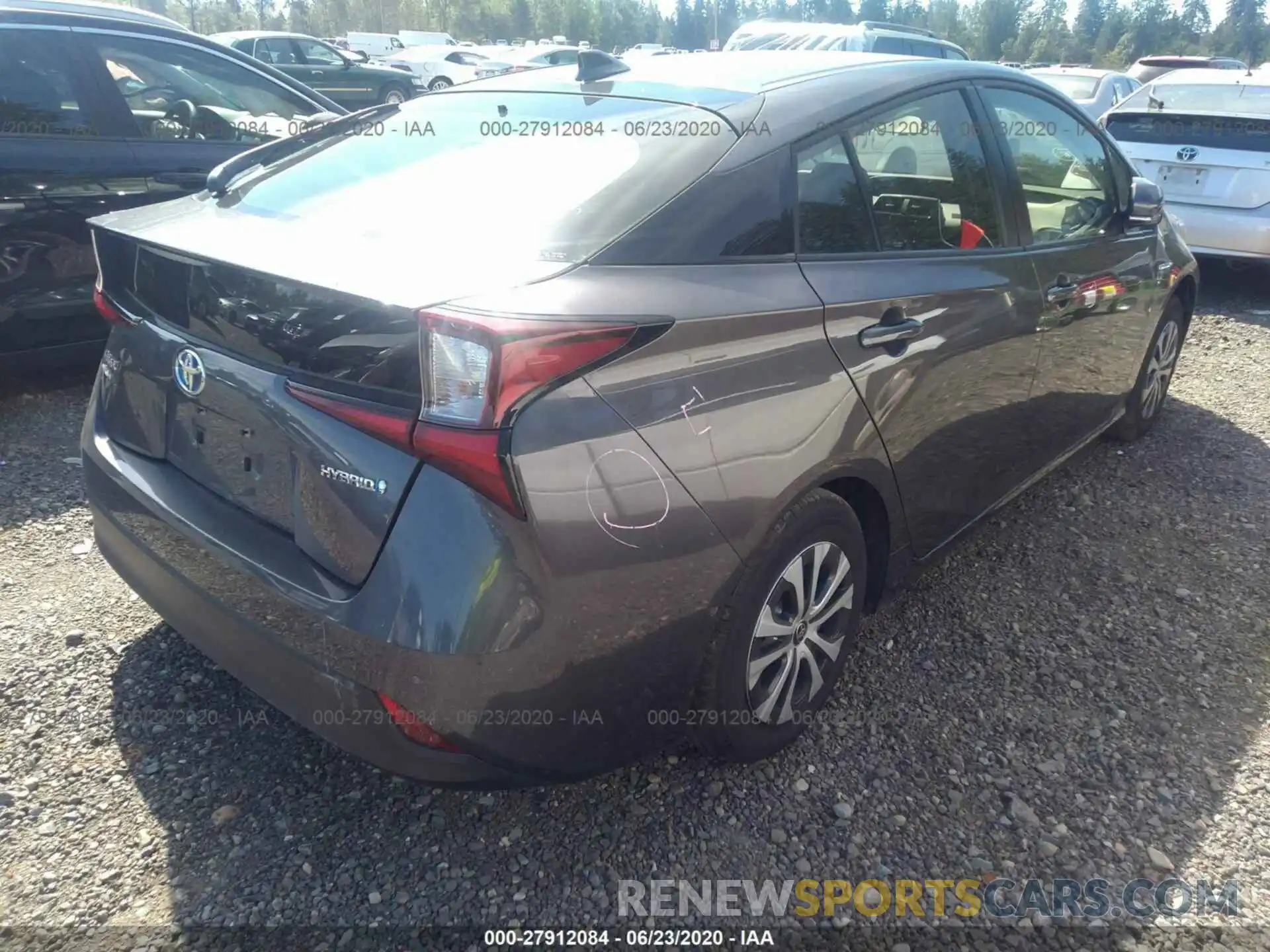 4 Photograph of a damaged car JTDL9RFU3K3009620 TOYOTA PRIUS 2019